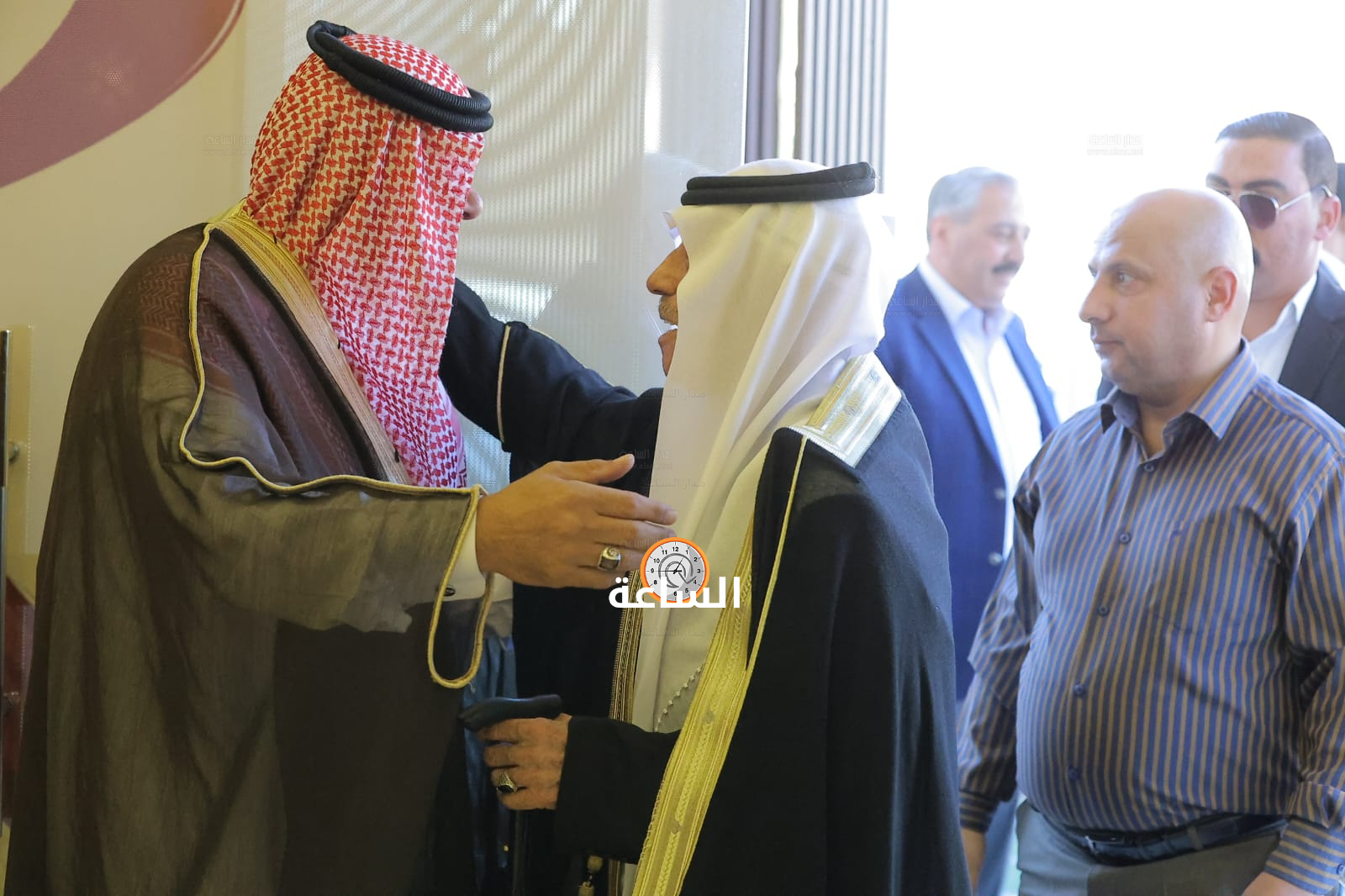 Madar Al-Saa Images 0.8888122031464053