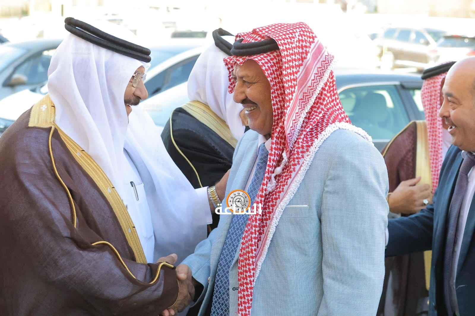 Madar Al-Saa Images 0.527802510158185