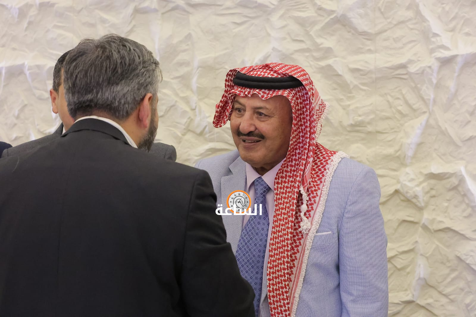Madar Al-Saa Images 0.5115104284103822