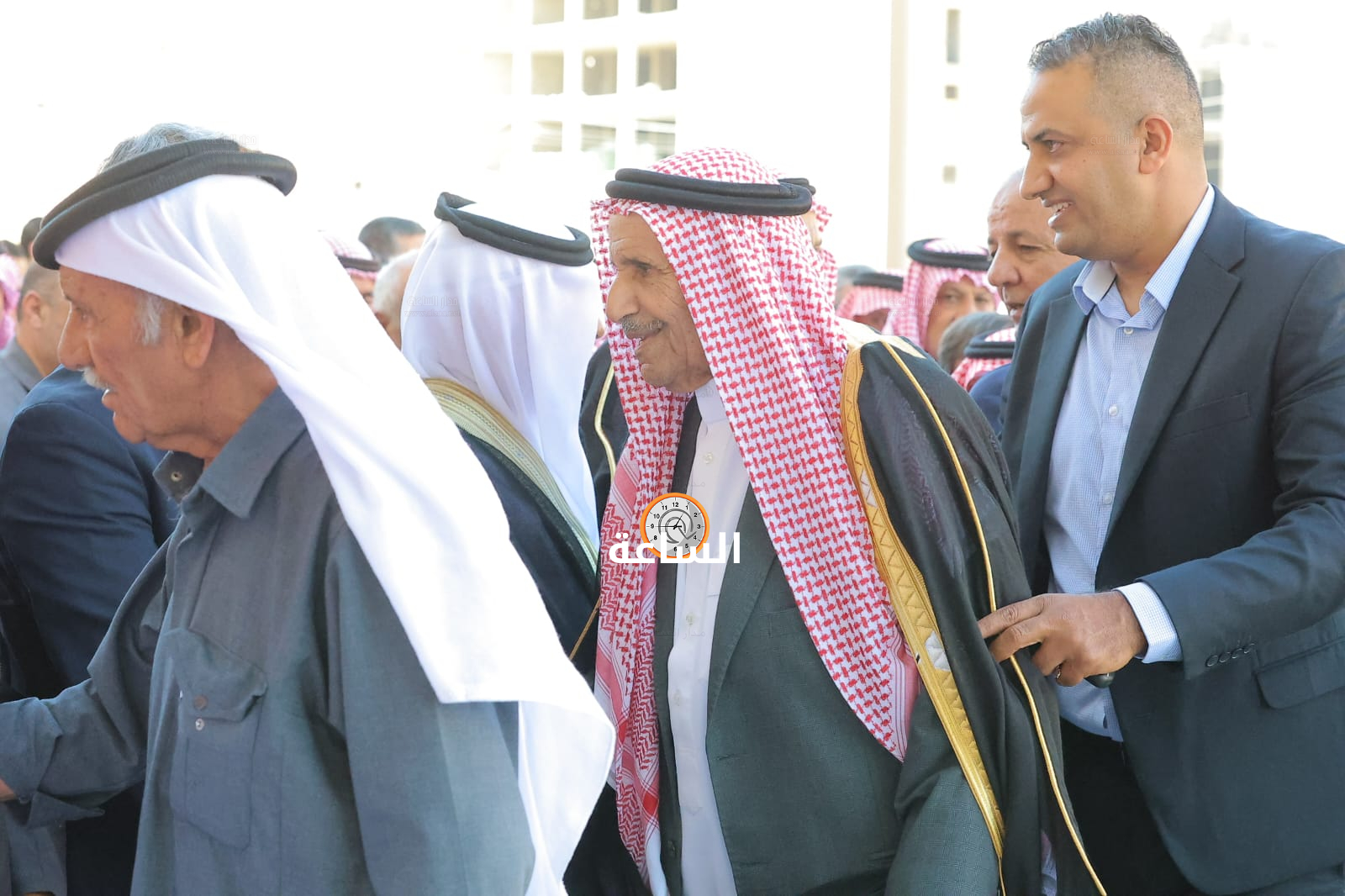 Madar Al-Saa Images 0.7788789150499565