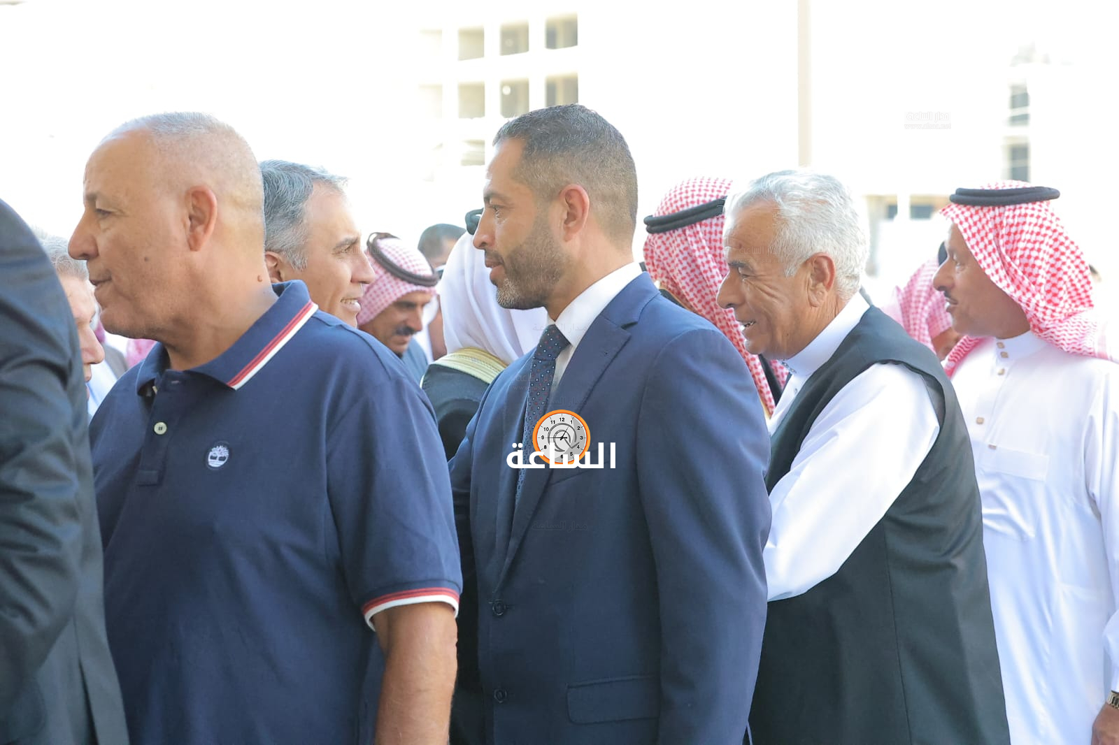 Madar Al-Saa Images 0.05623880609948728
