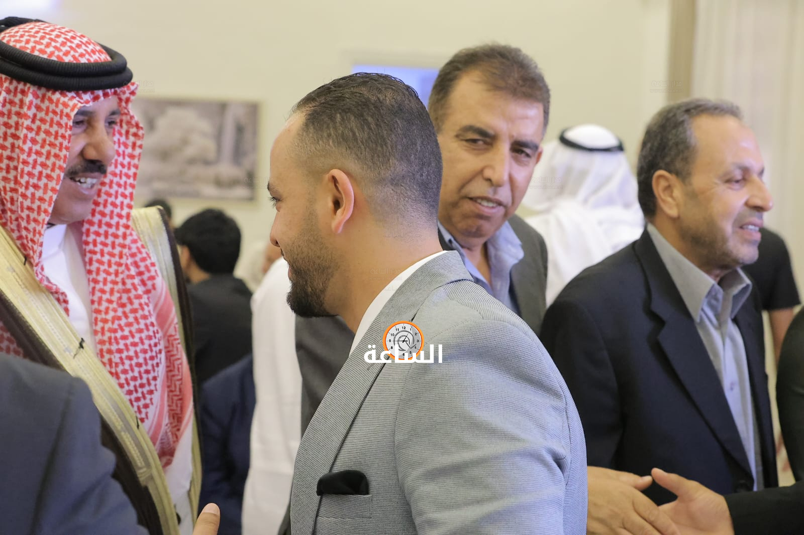 Madar Al-Saa Images 0.8699254213106044