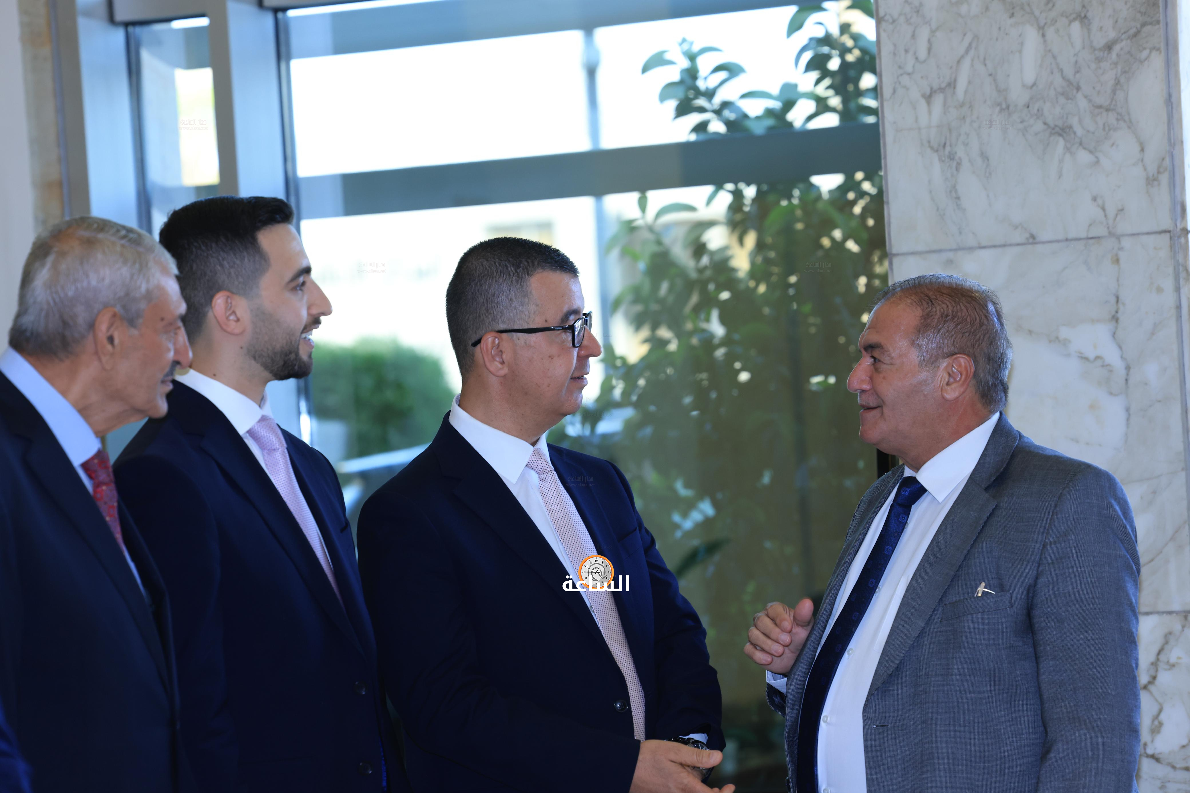 Madar Al-Saa Images 0.5969740649584414