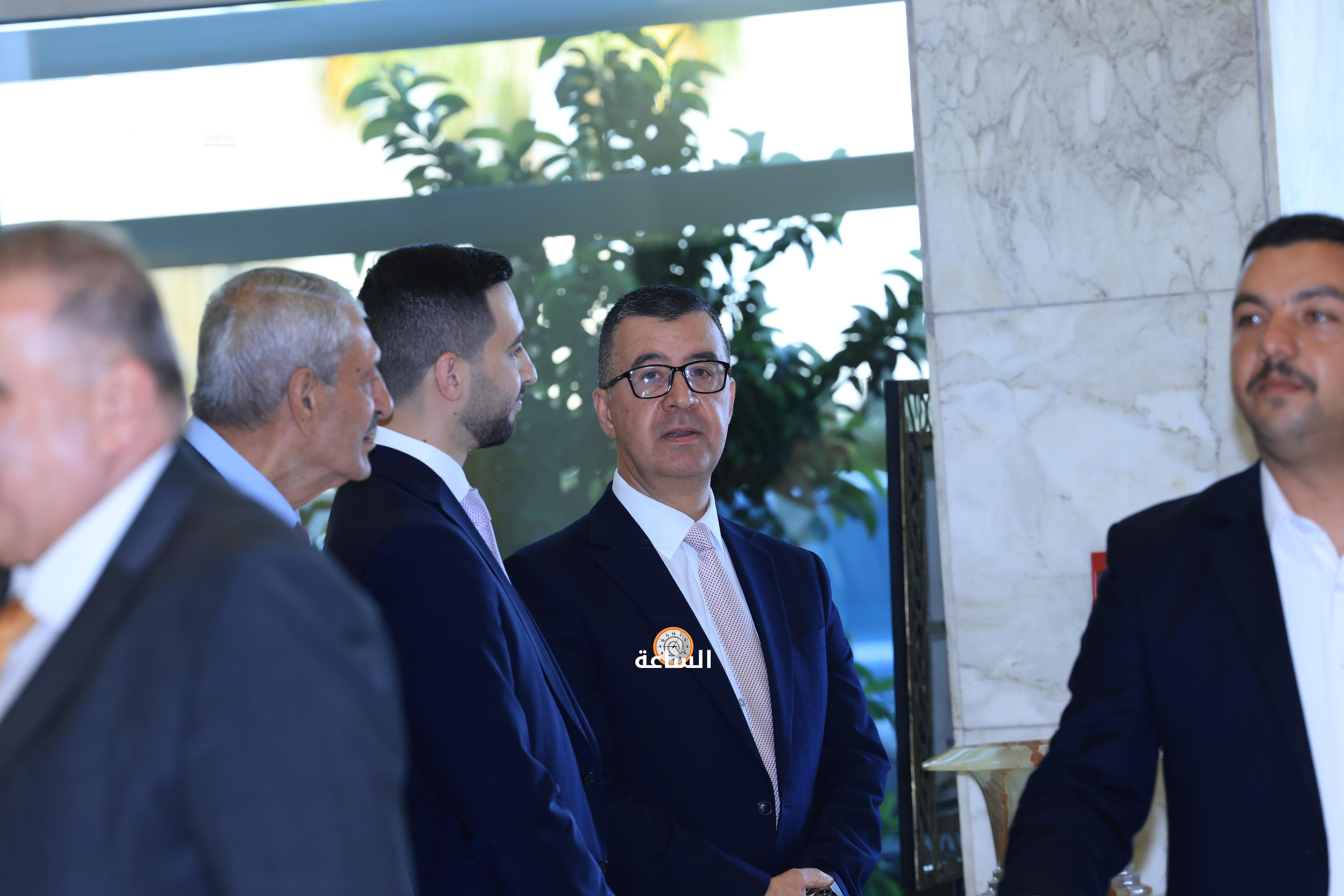 Madar Al-Saa Images 0.27212478490153635