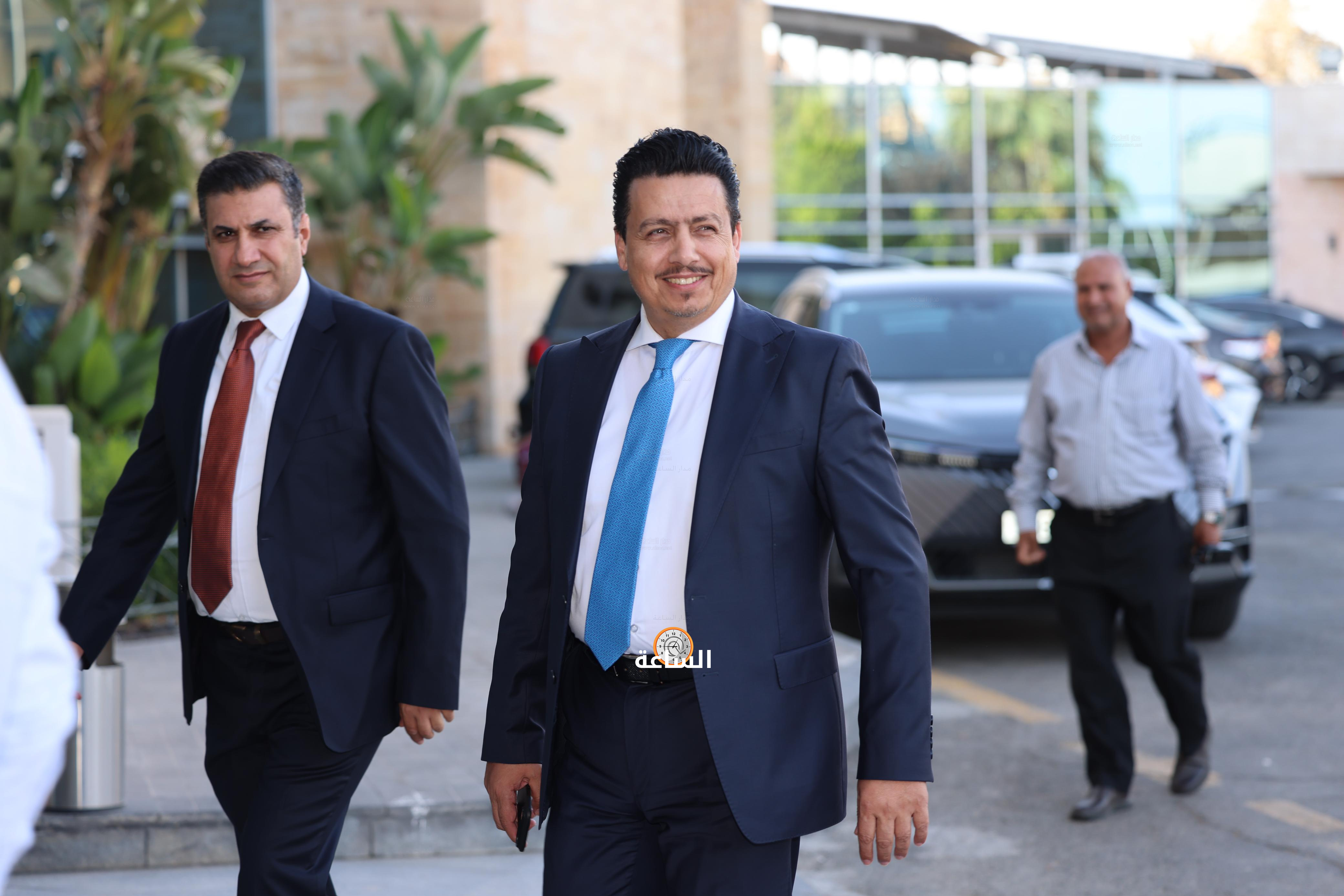 Madar Al-Saa Images 0.16634424733086606
