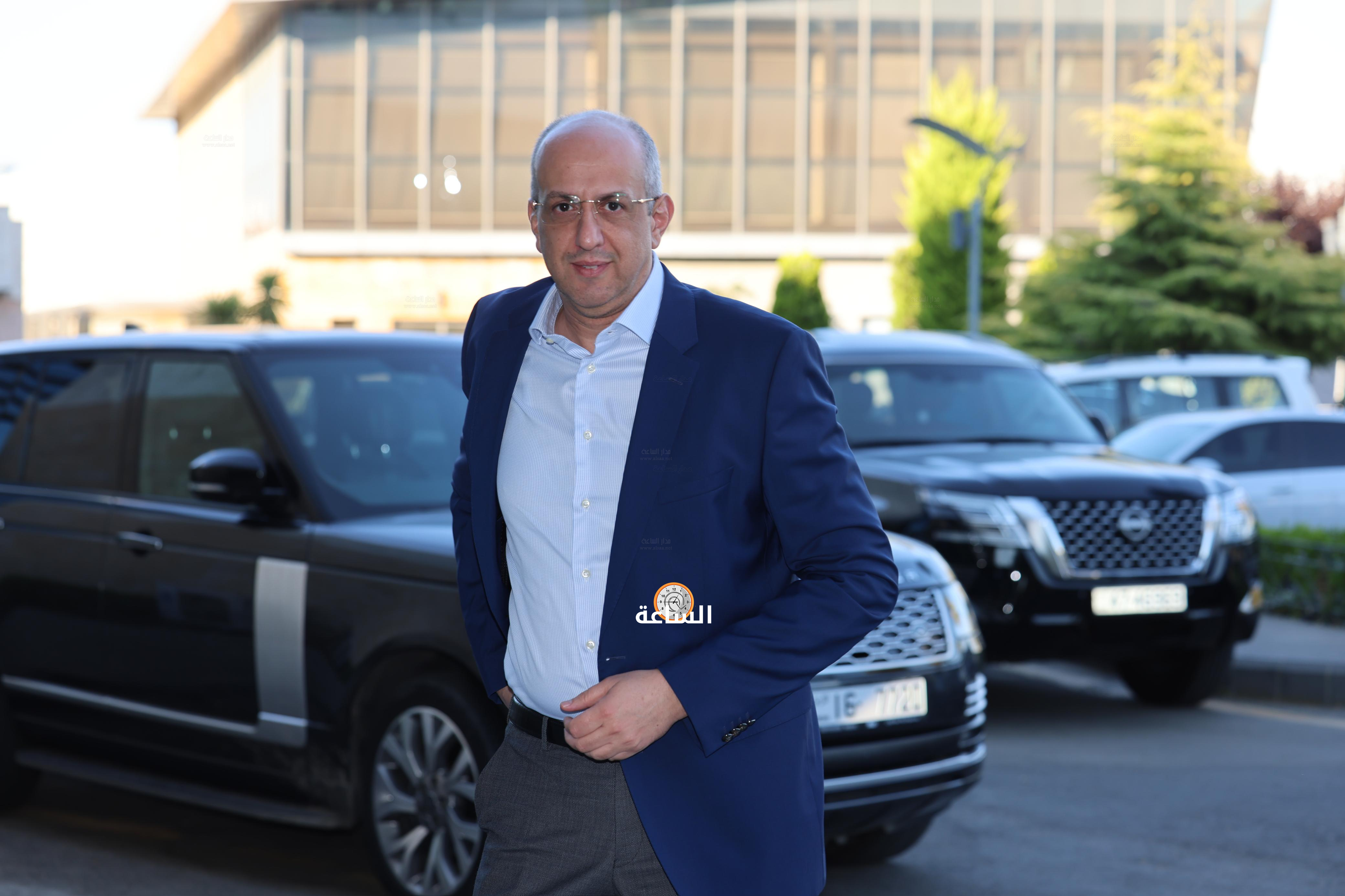 Madar Al-Saa Images 0.13337955763403775