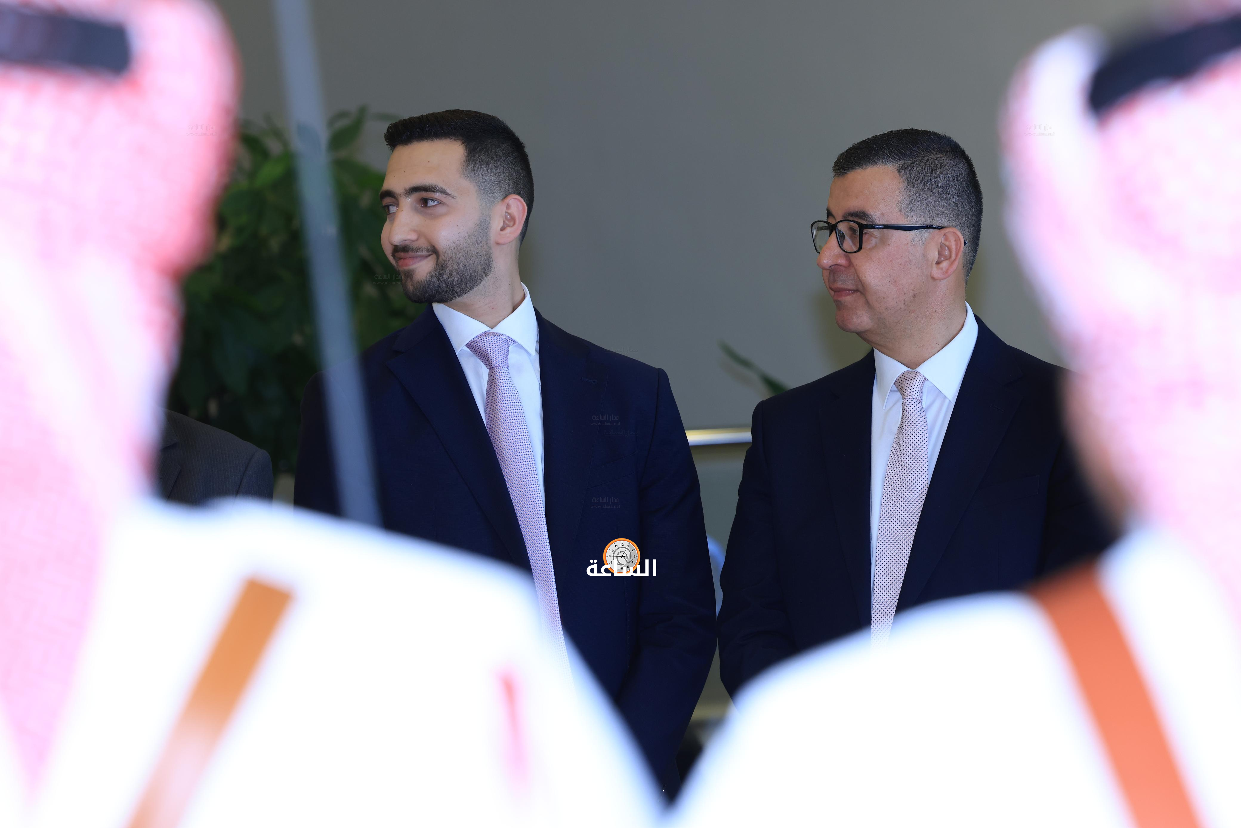 Madar Al-Saa Images 0.8959488661888713