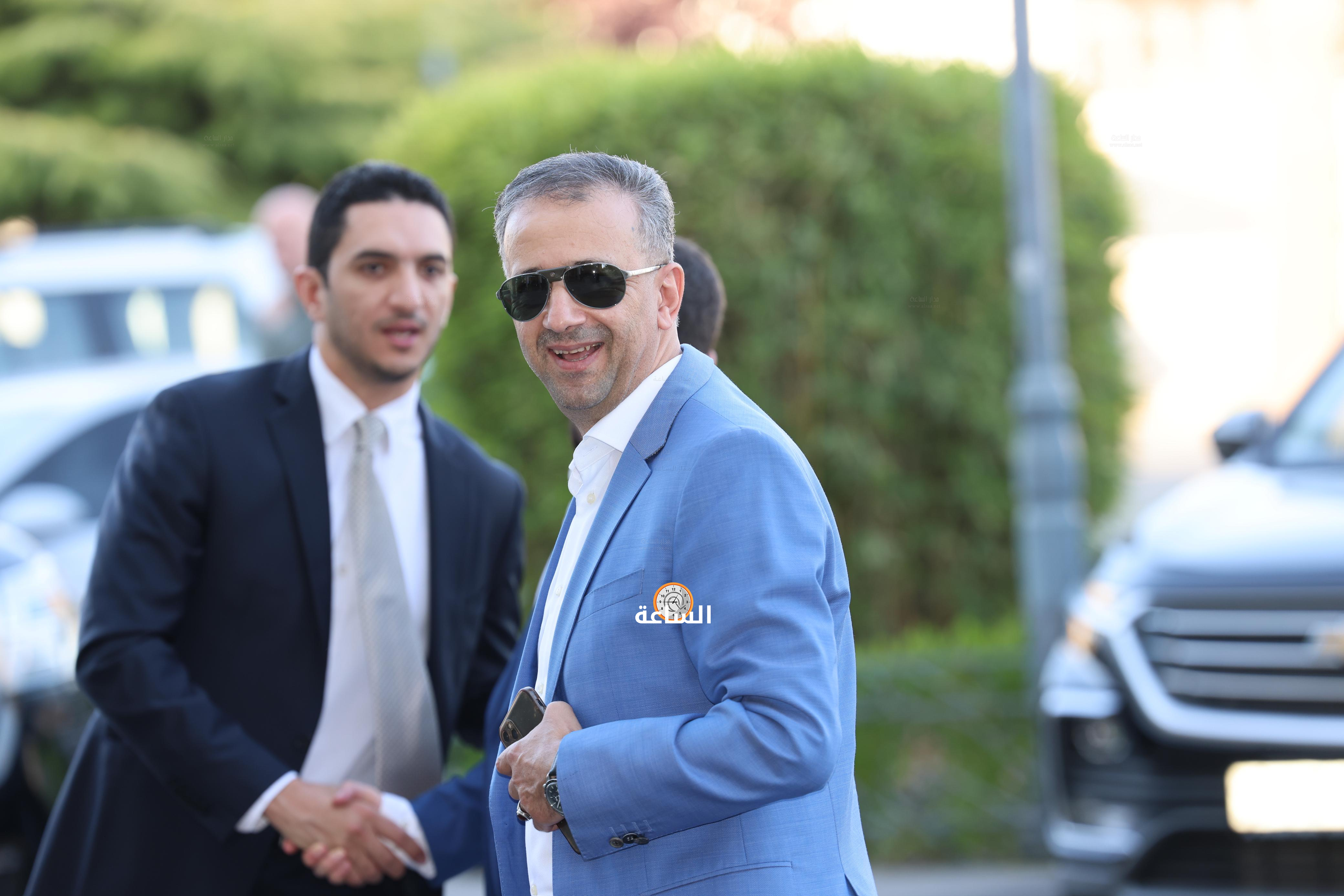 Madar Al-Saa Images 0.7257566777524025