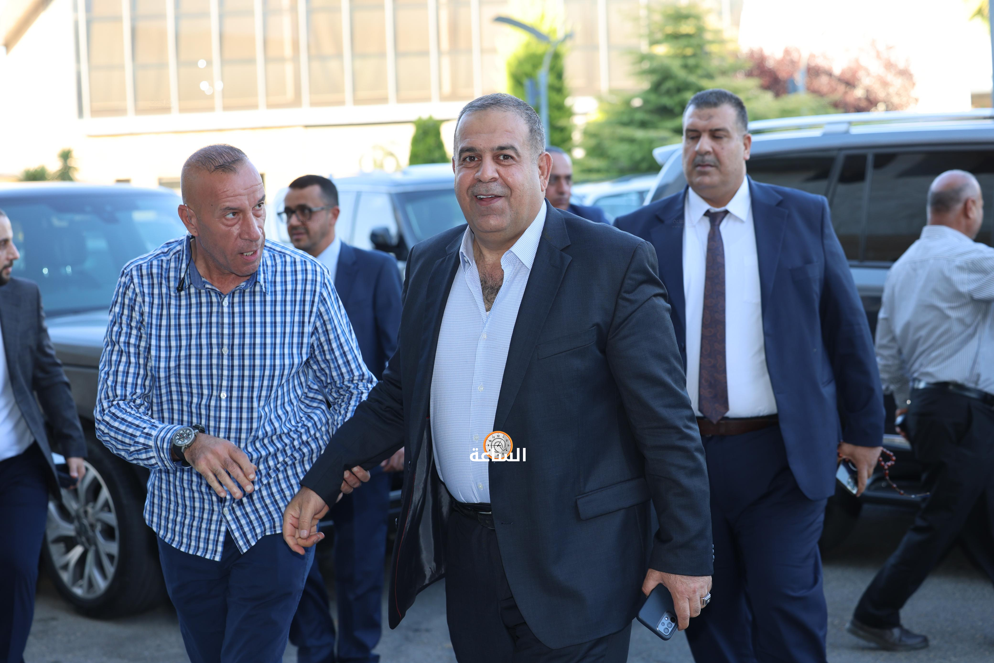 Madar Al-Saa Images 0.09822651814680627