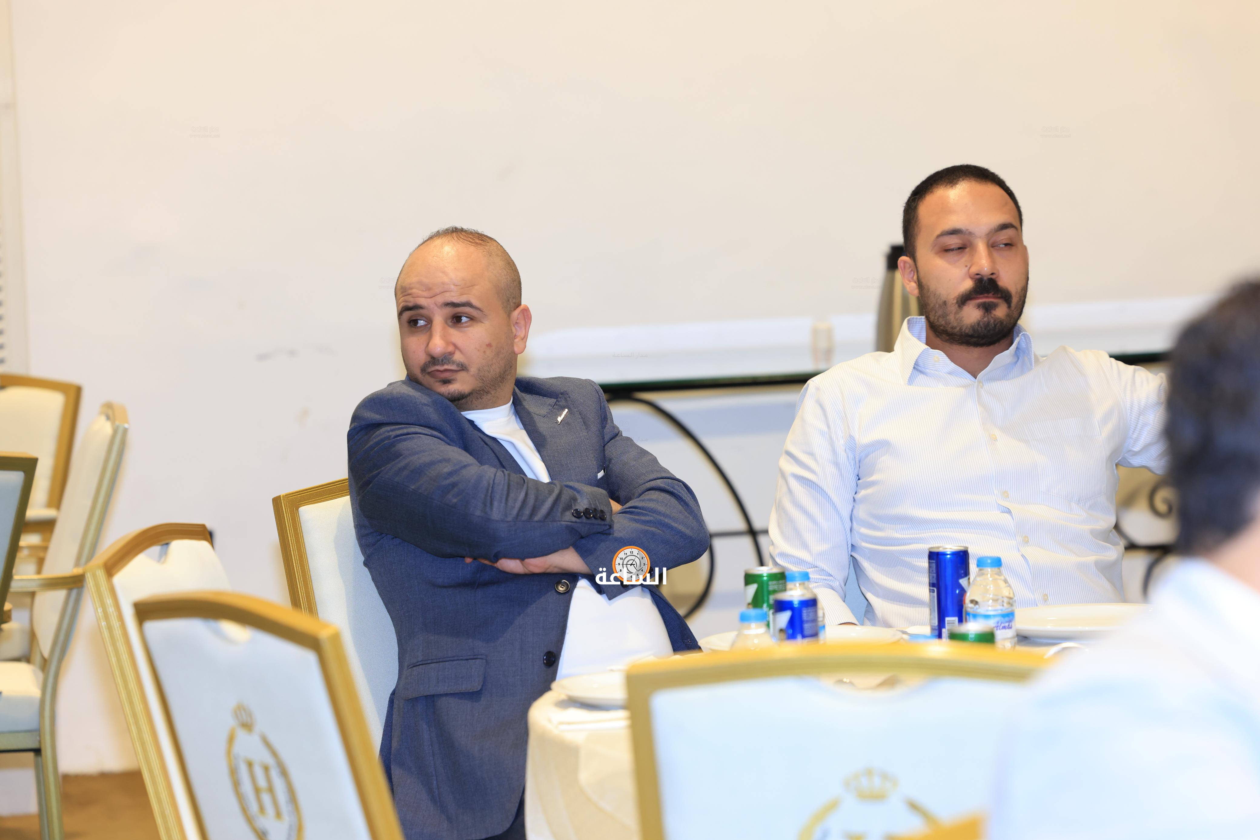 Madar Al-Saa Images 0.5053155096573938