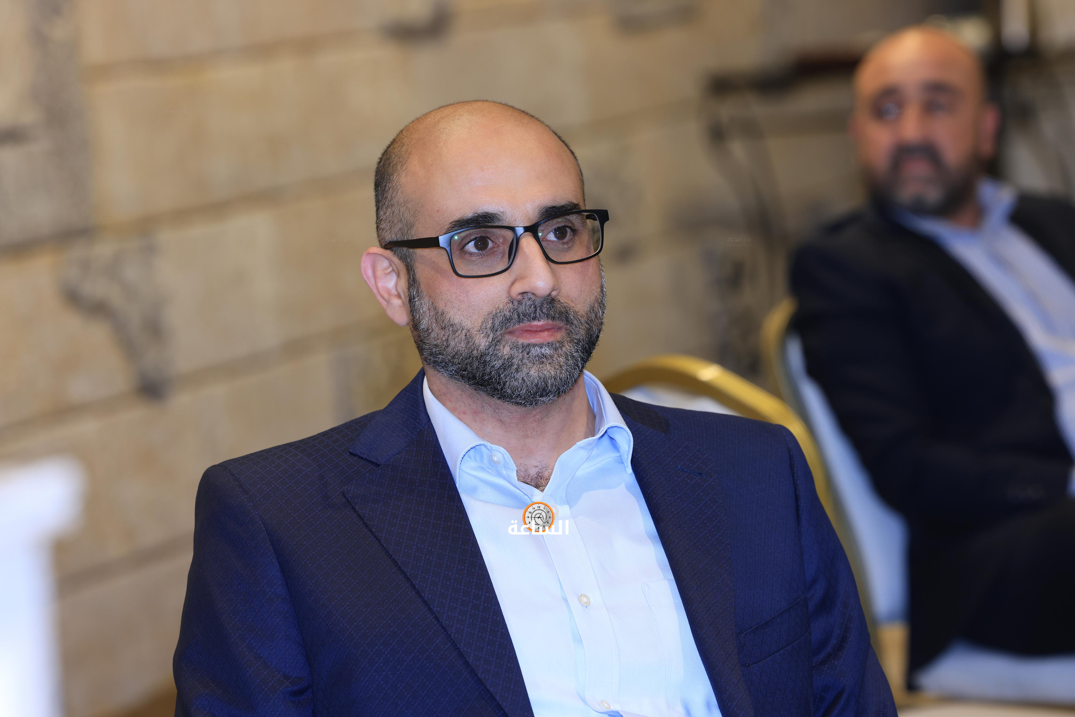Madar Al-Saa Images 0.9542075505107496