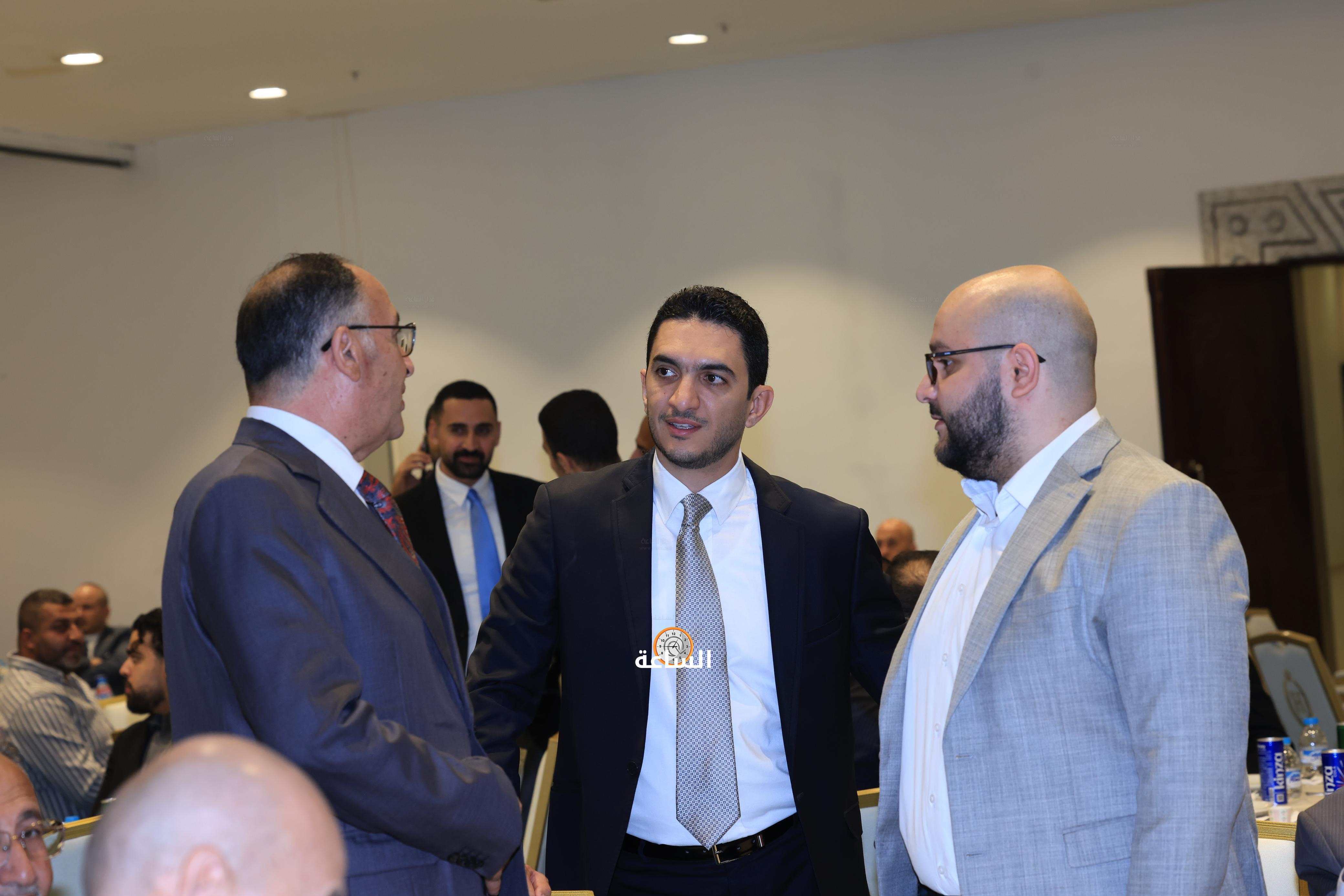 Madar Al-Saa Images 0.08242527866053118