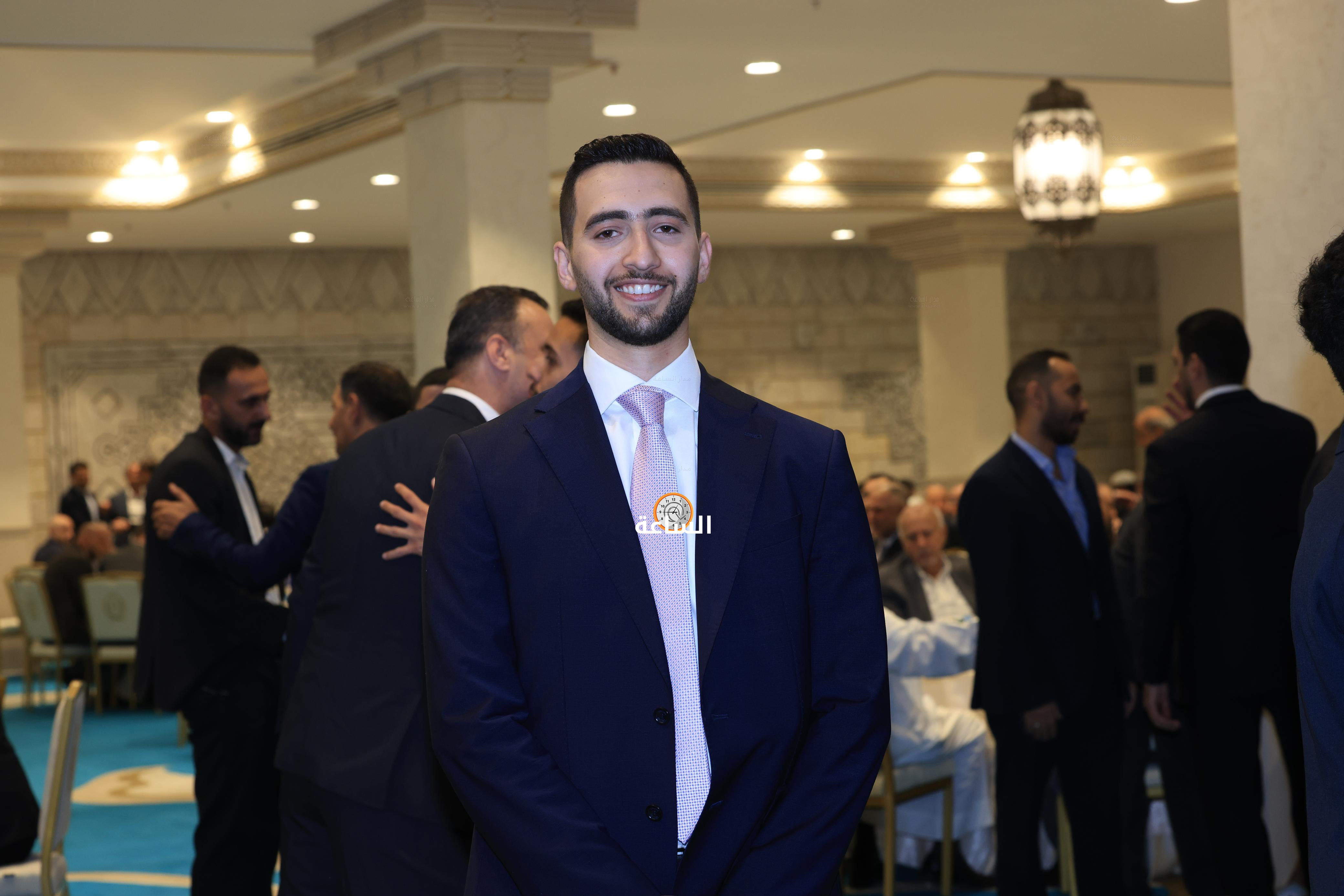 Madar Al-Saa Images 0.14710043882145296
