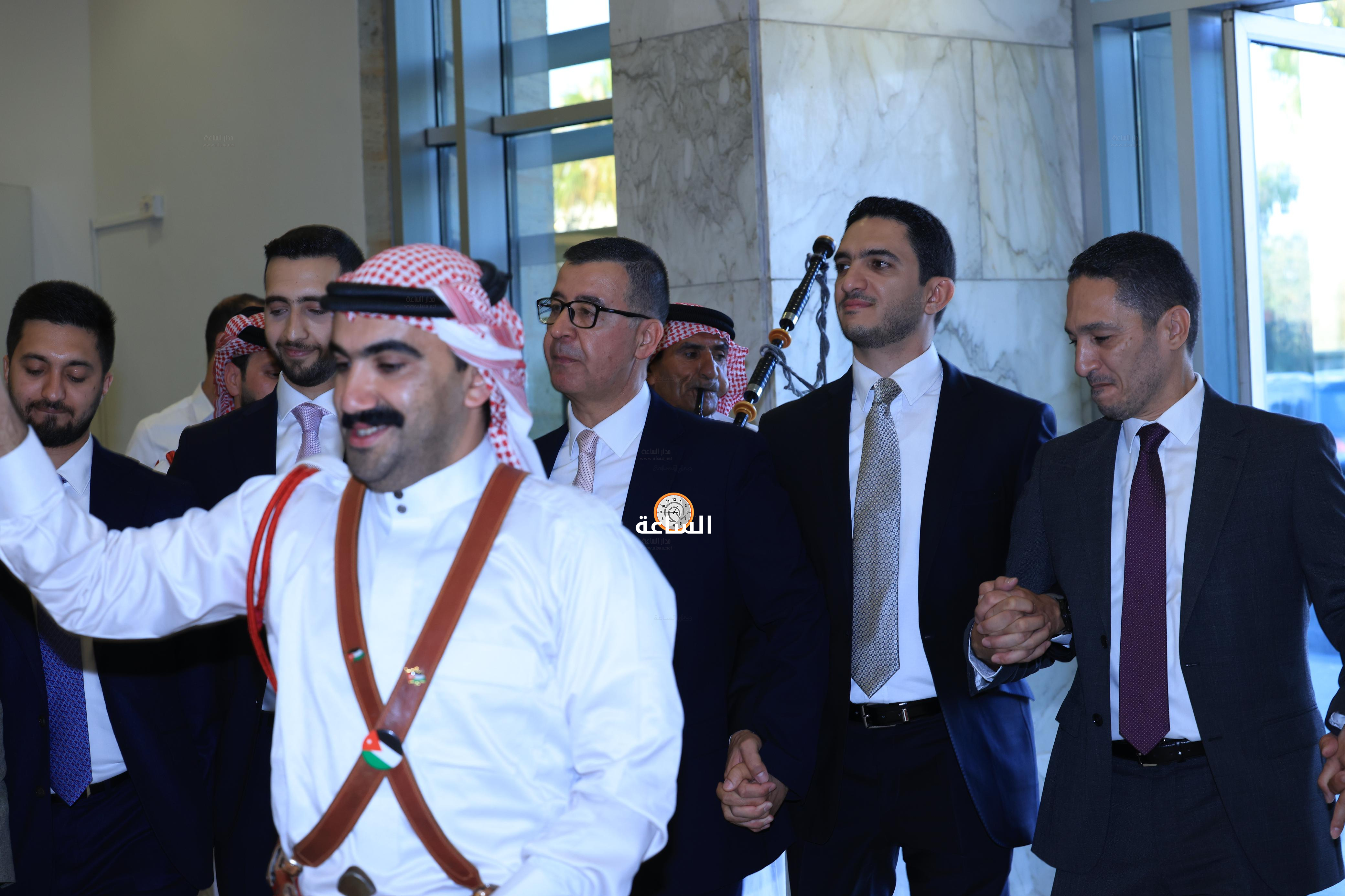 Madar Al-Saa Images 0.25523395496828316