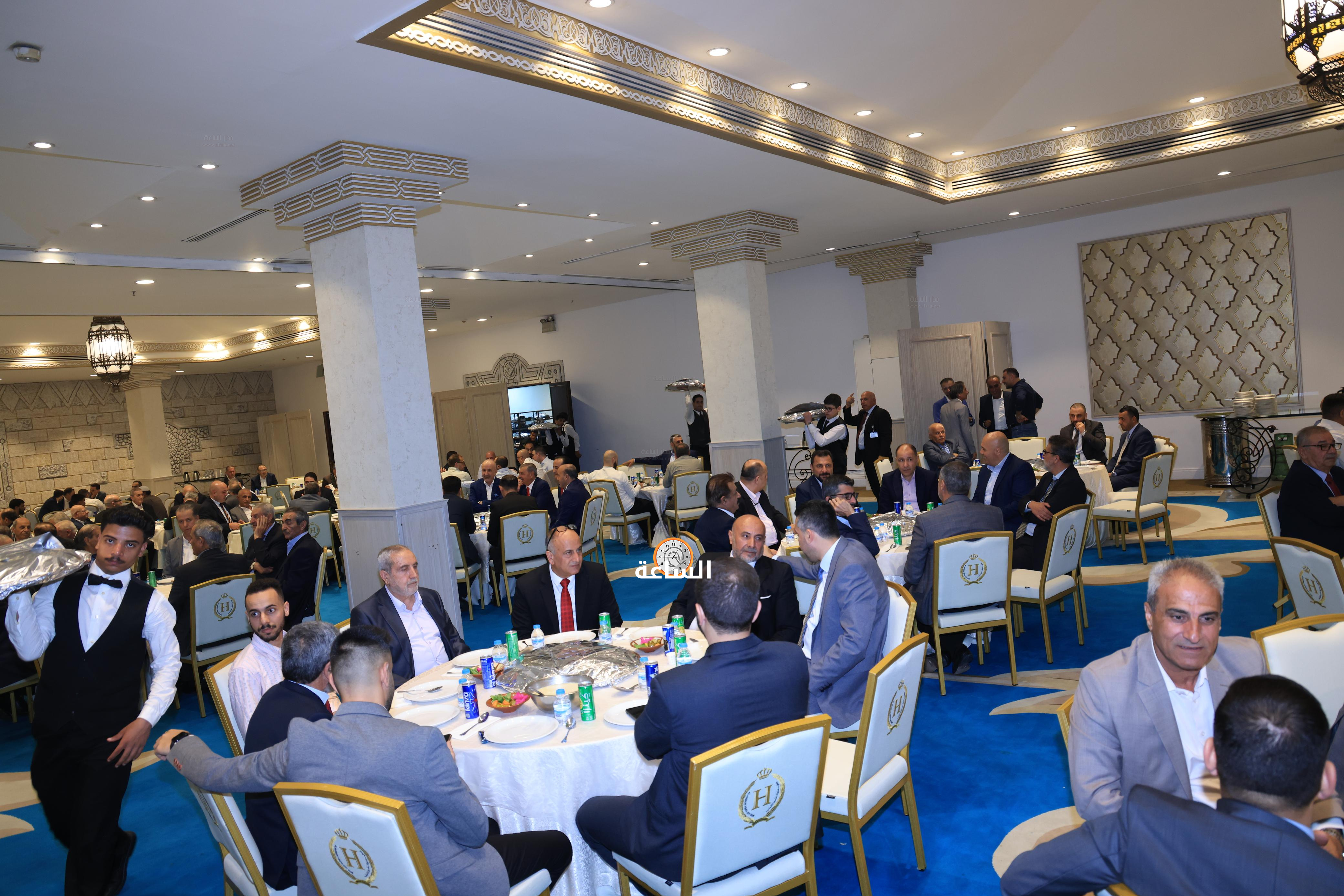 Madar Al-Saa Images 0.4545527275104737