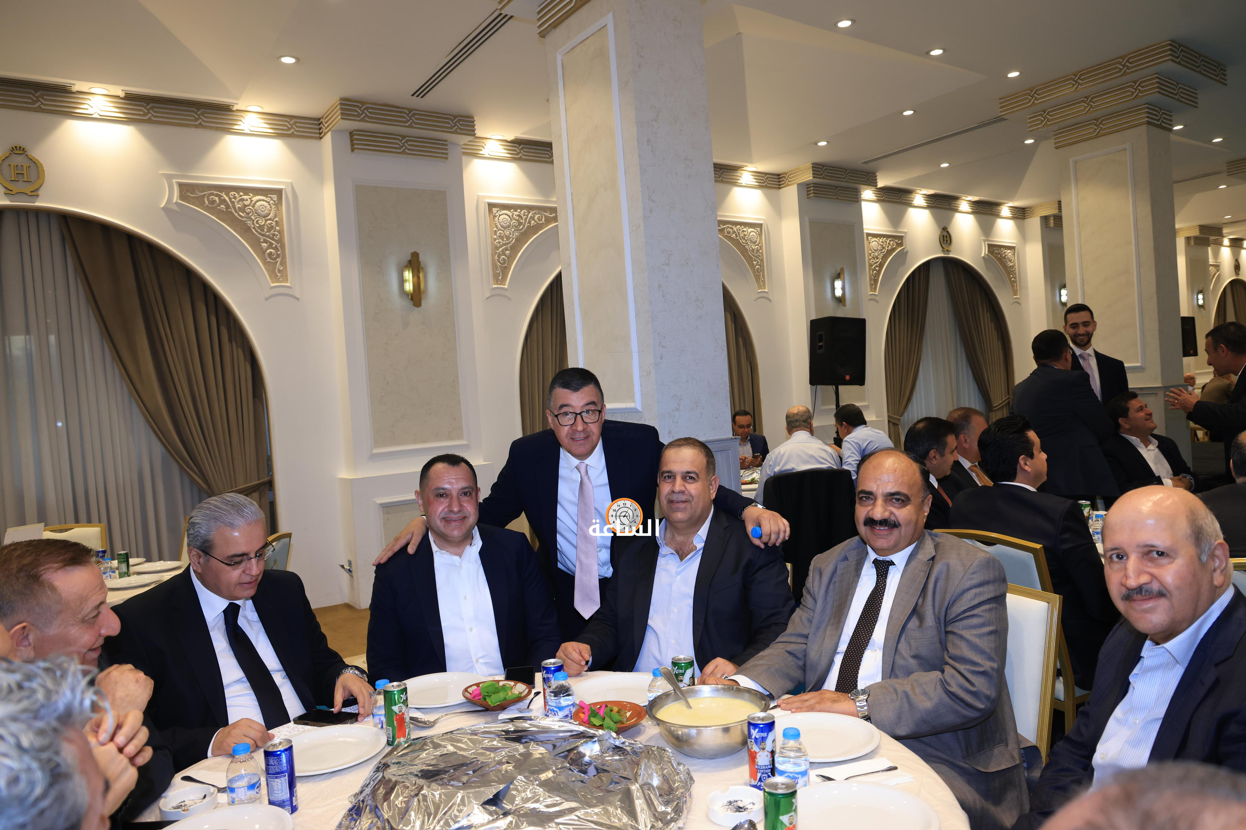 Madar Al-Saa Images 0.2627132620473235