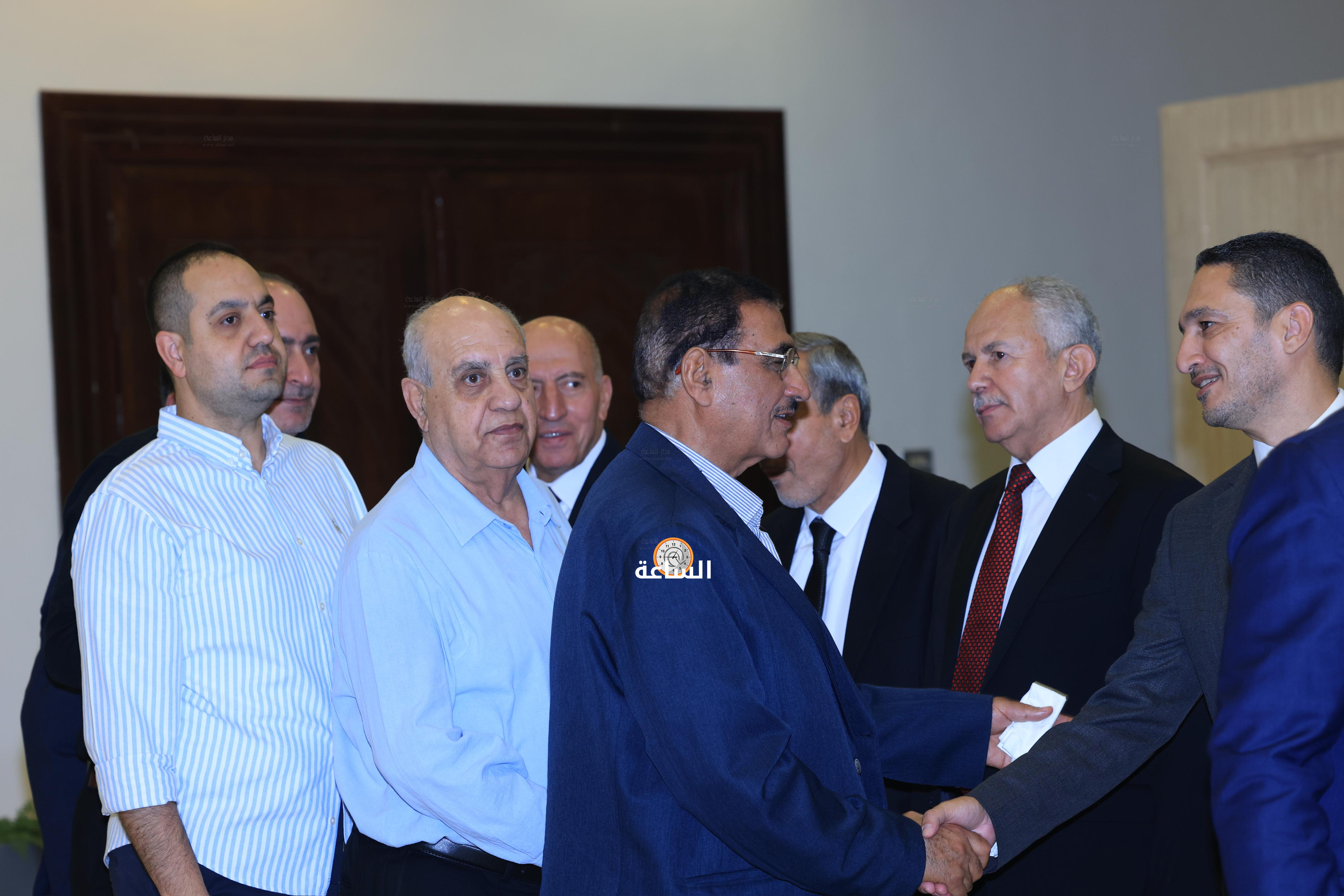 Madar Al-Saa Images 0.6770037943596536