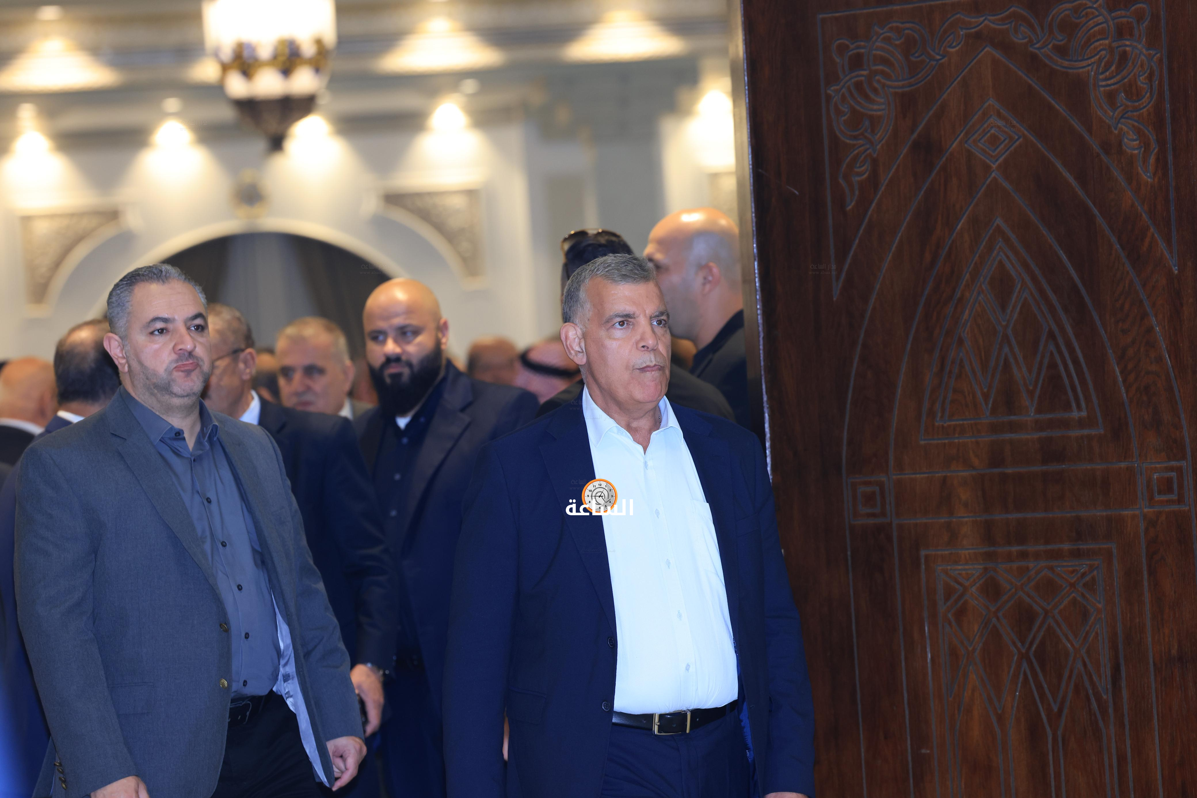 Madar Al-Saa Images 0.7634360434170288