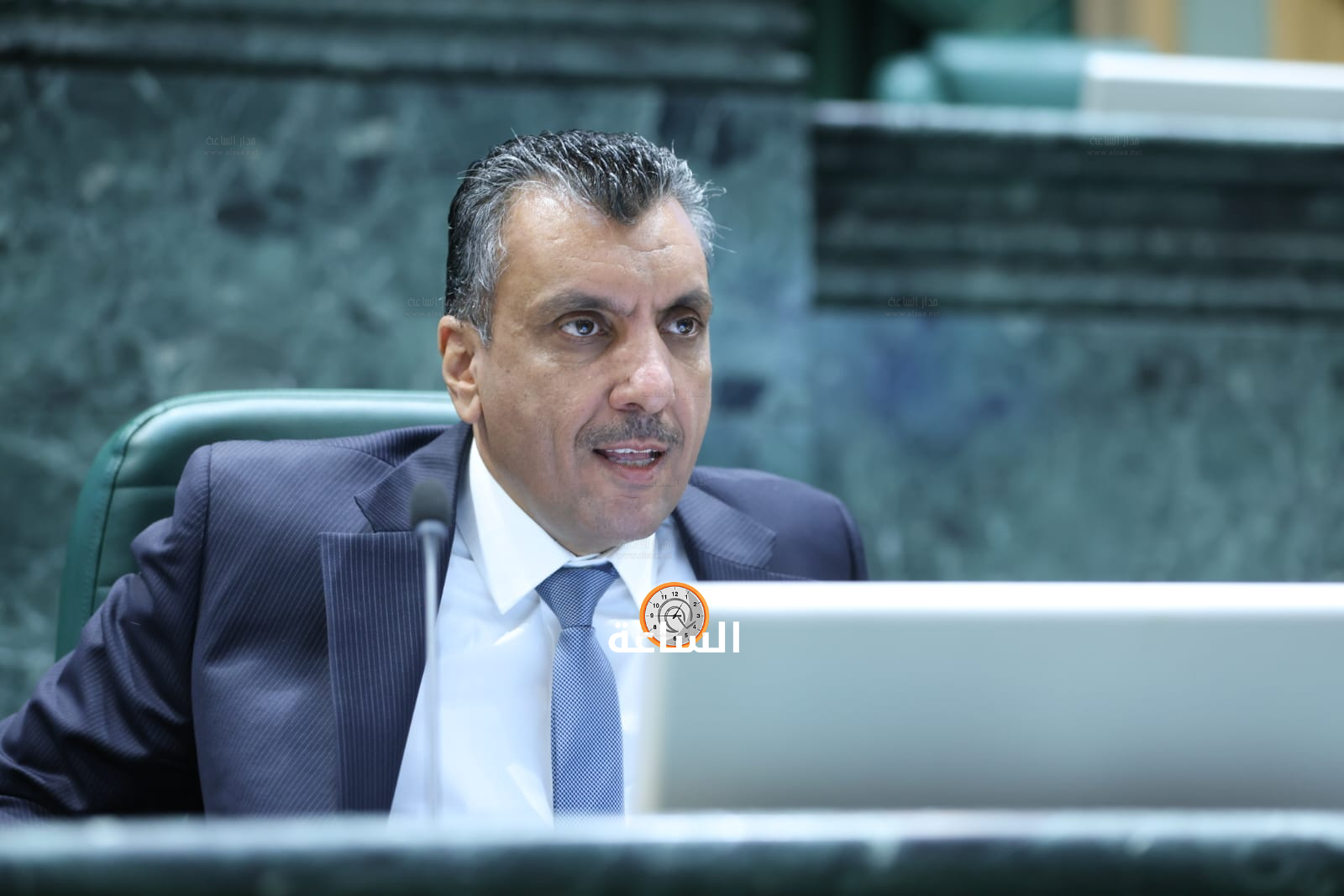 Madar Al-Saa Images 0.49138183913219