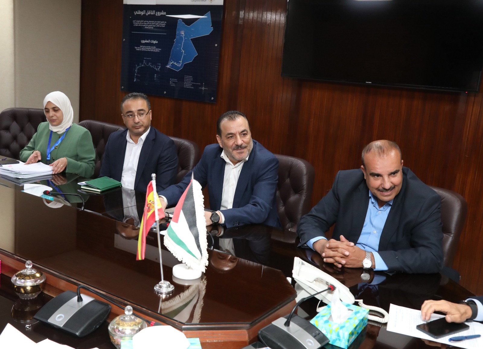 Madar Al-Saa Images 0.32886795842744854