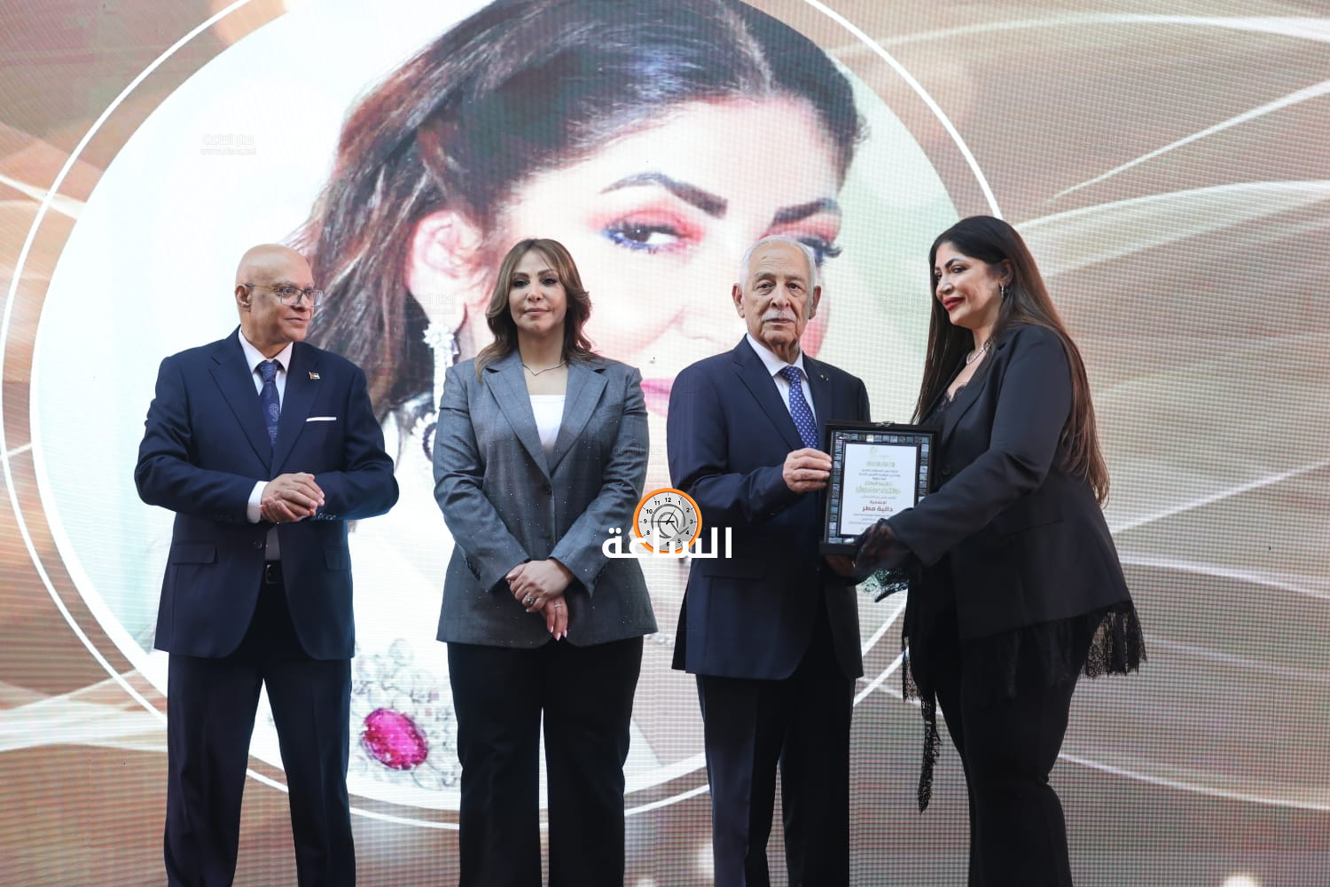 Madar Al-Saa Images 0.14605076807287076