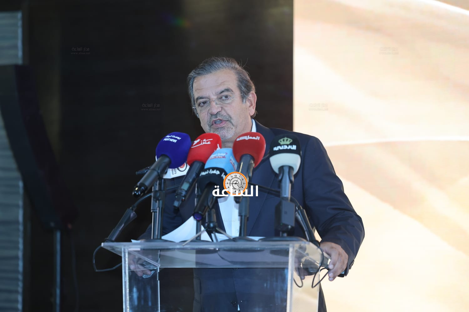 Madar Al-Saa Images 0.6772617563896824