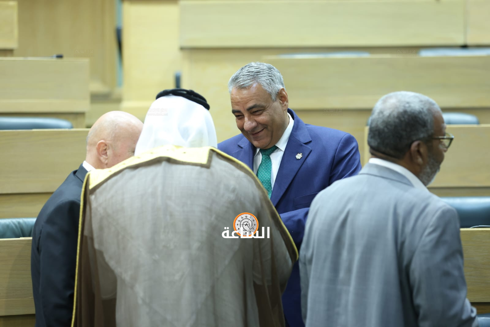Madar Al-Saa Images 0.6607513861716836