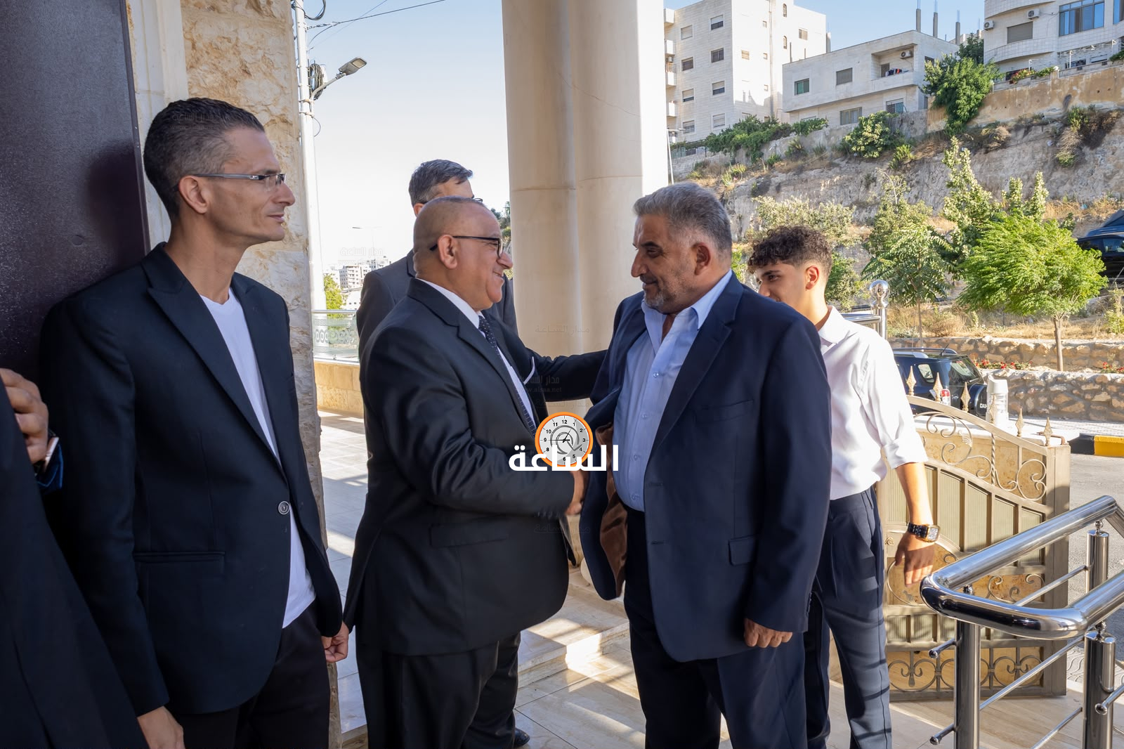 Madar Al-Saa Images 0.2954413878260653