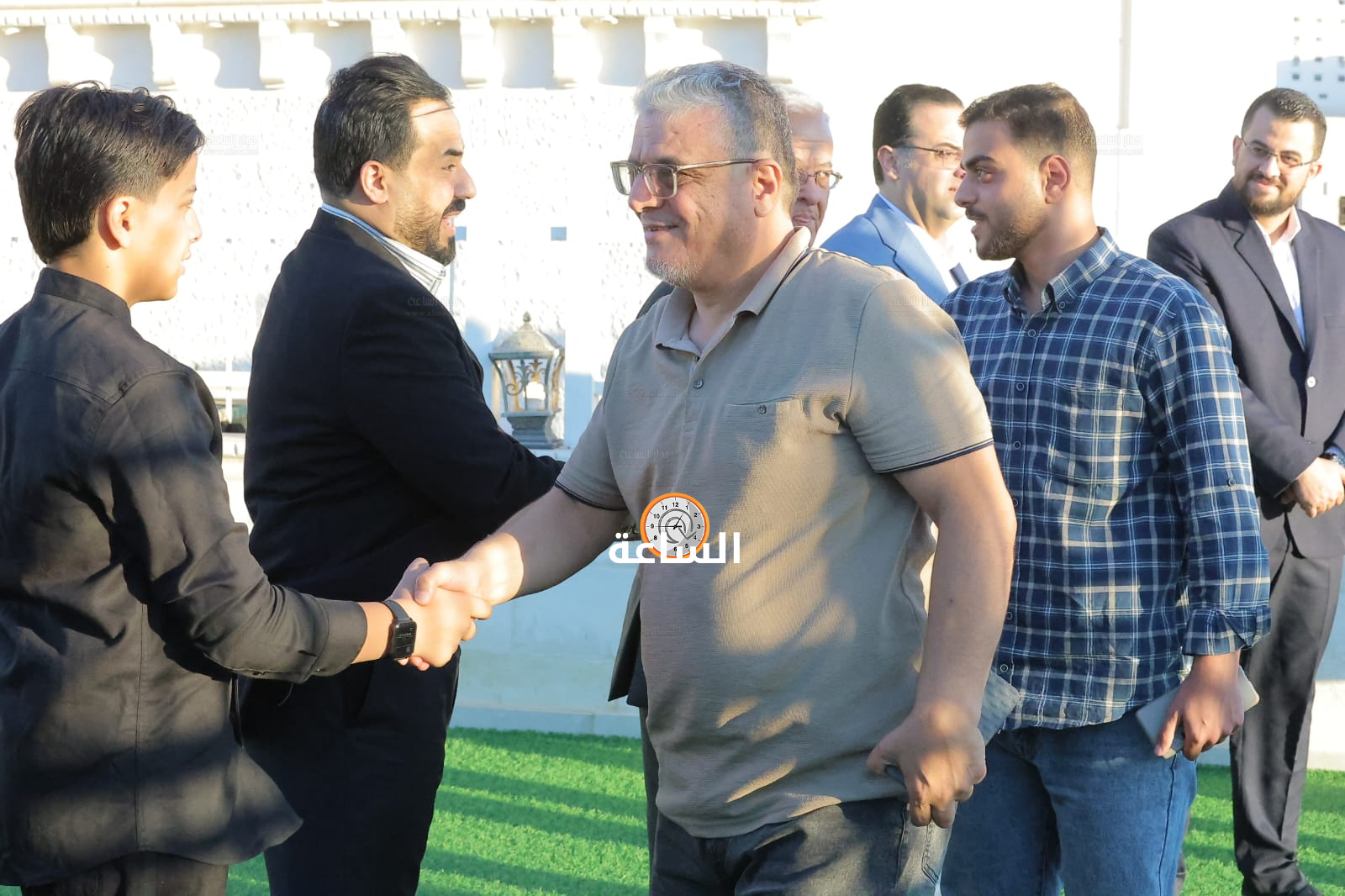 Madar Al-Saa Images 0.11652104763411741