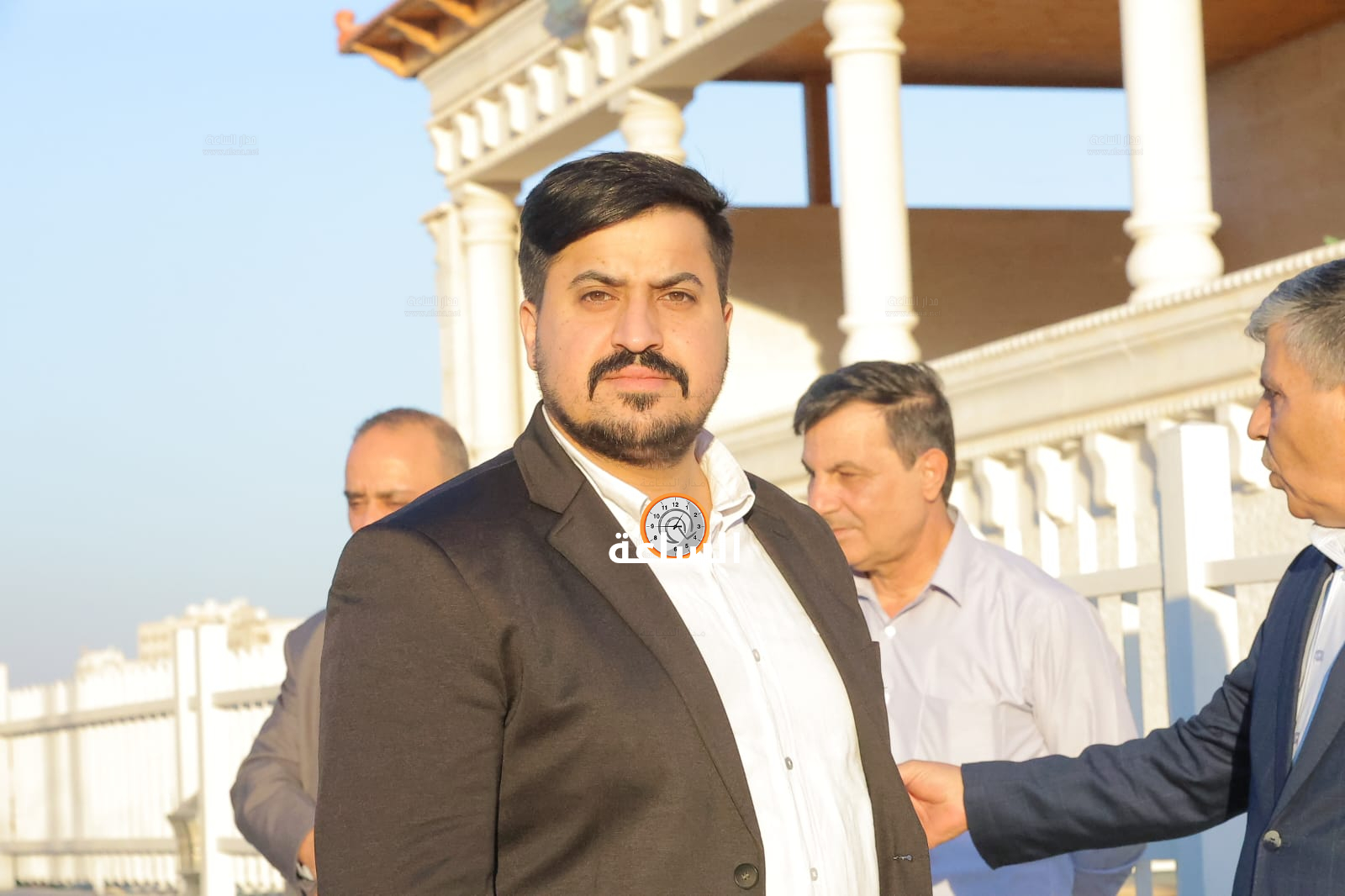 Madar Al-Saa Images 0.9763630981813622