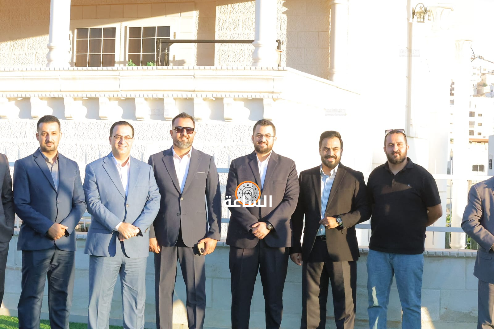Madar Al-Saa Images 0.6413894250952019