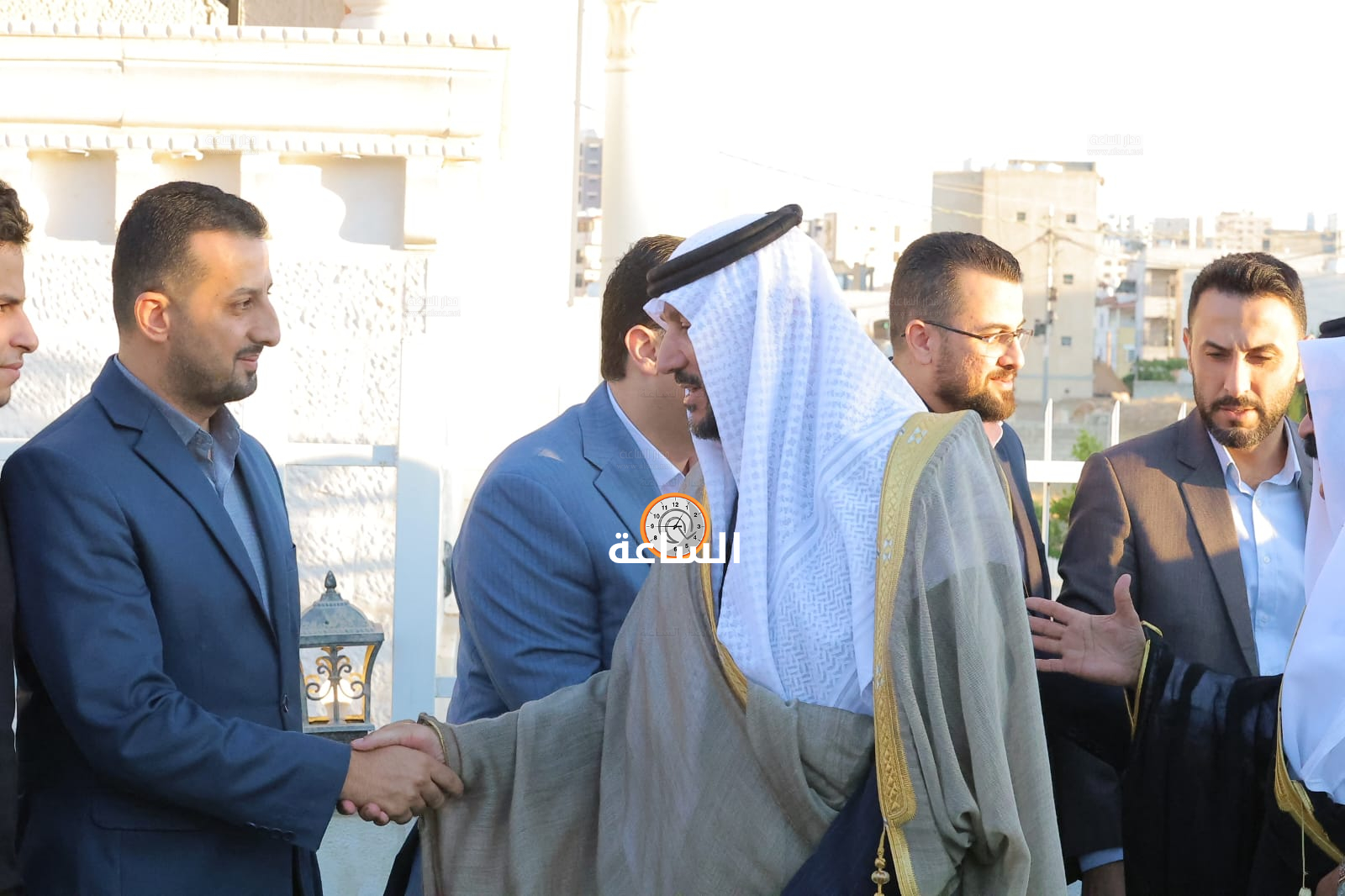 Madar Al-Saa Images 0.9290684474234008