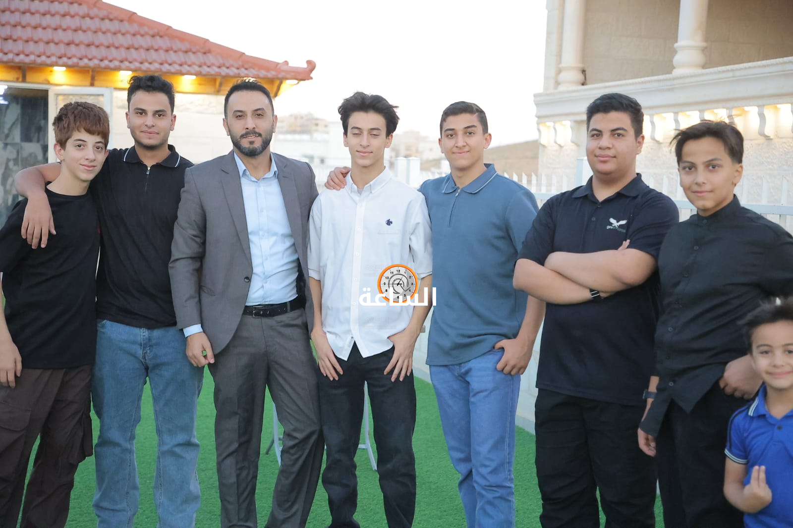 Madar Al-Saa Images 0.2376219383796152
