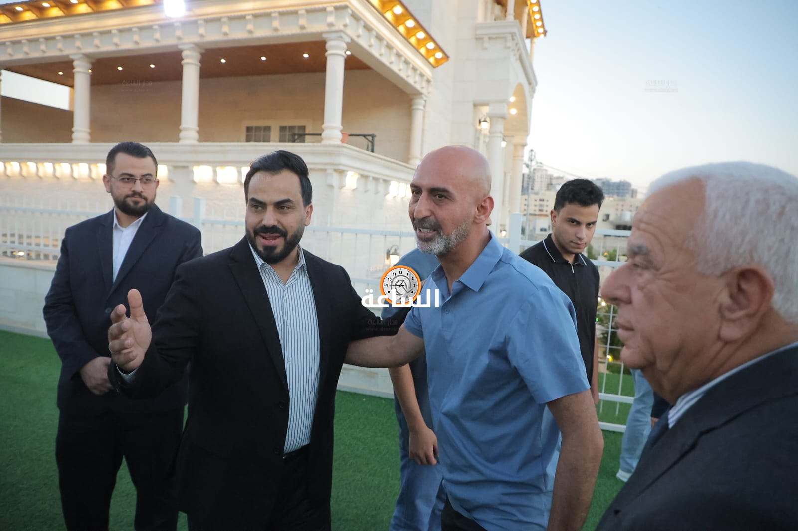 Madar Al-Saa Images 0.7185767987094338