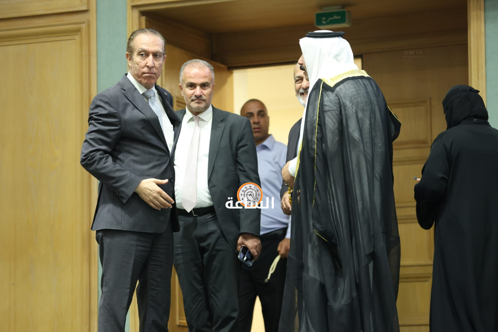 Madar Al-Saa Images 0.1584972700849474