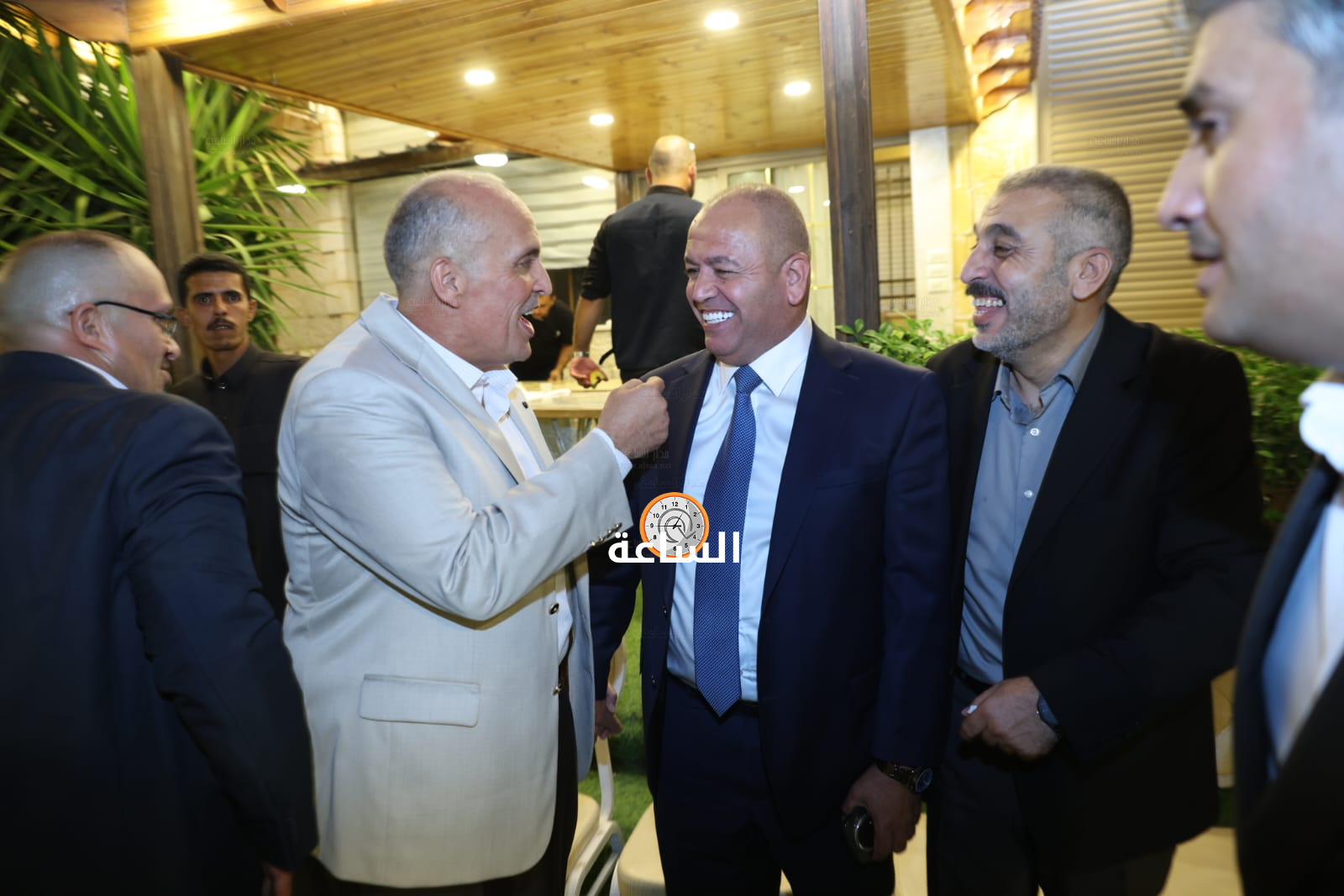 Madar Al-Saa Images 0.7134573406488104