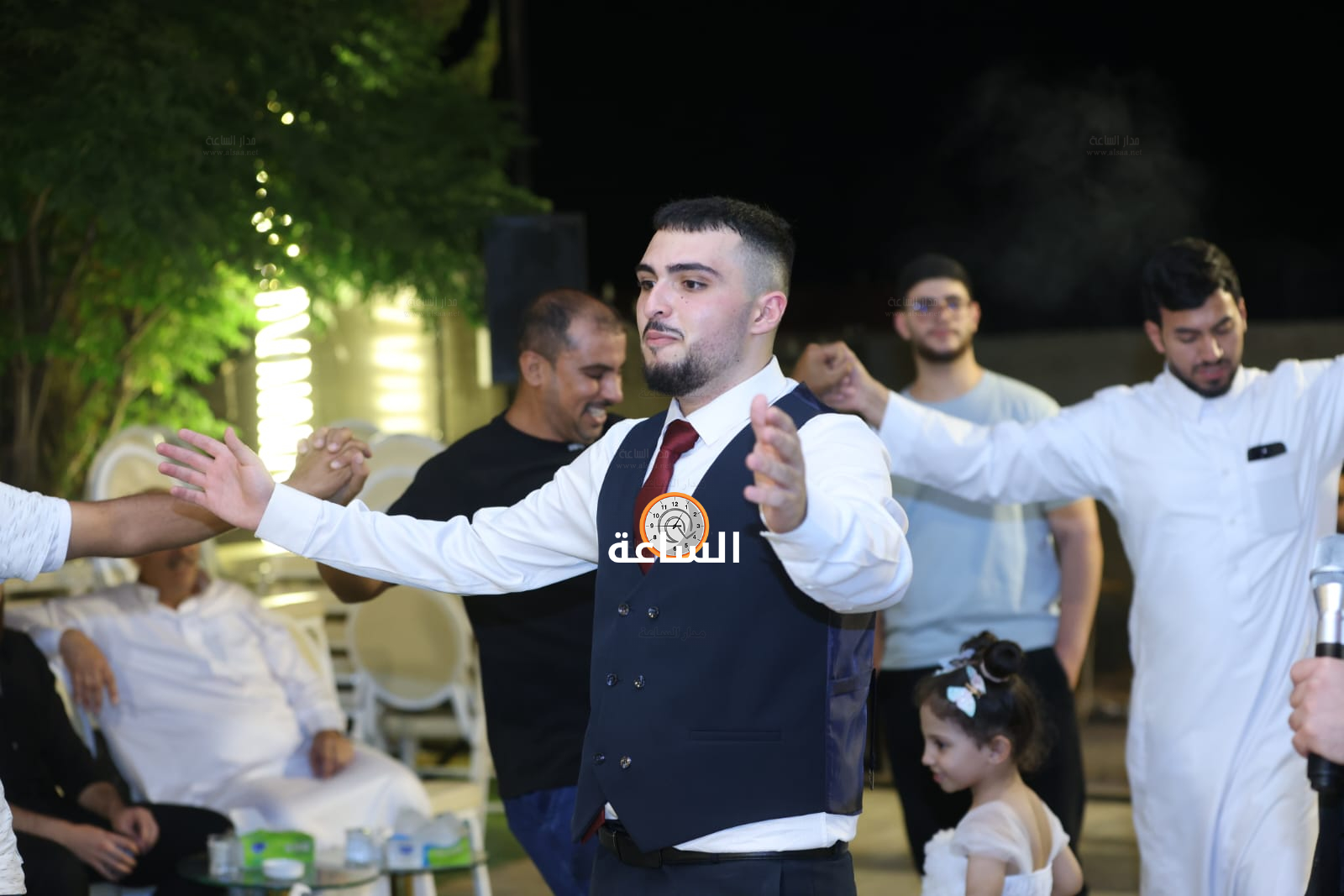 Madar Al-Saa Images 0.6196047343382528