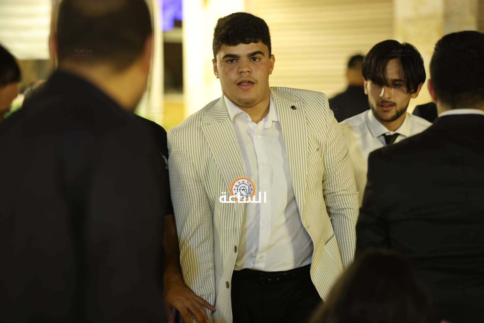 Madar Al-Saa Images 0.12822392160492635