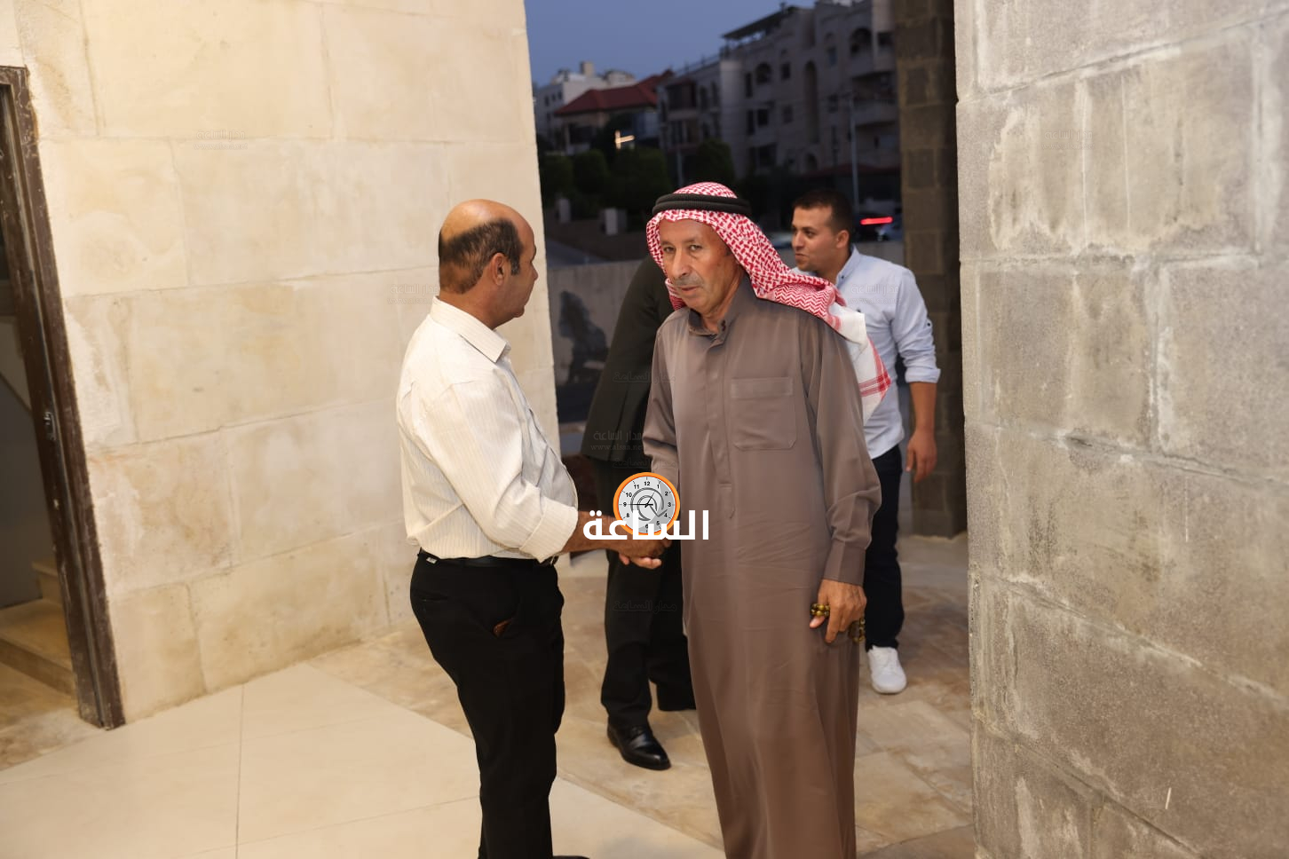 Madar Al-Saa Images 0.6944518150797999