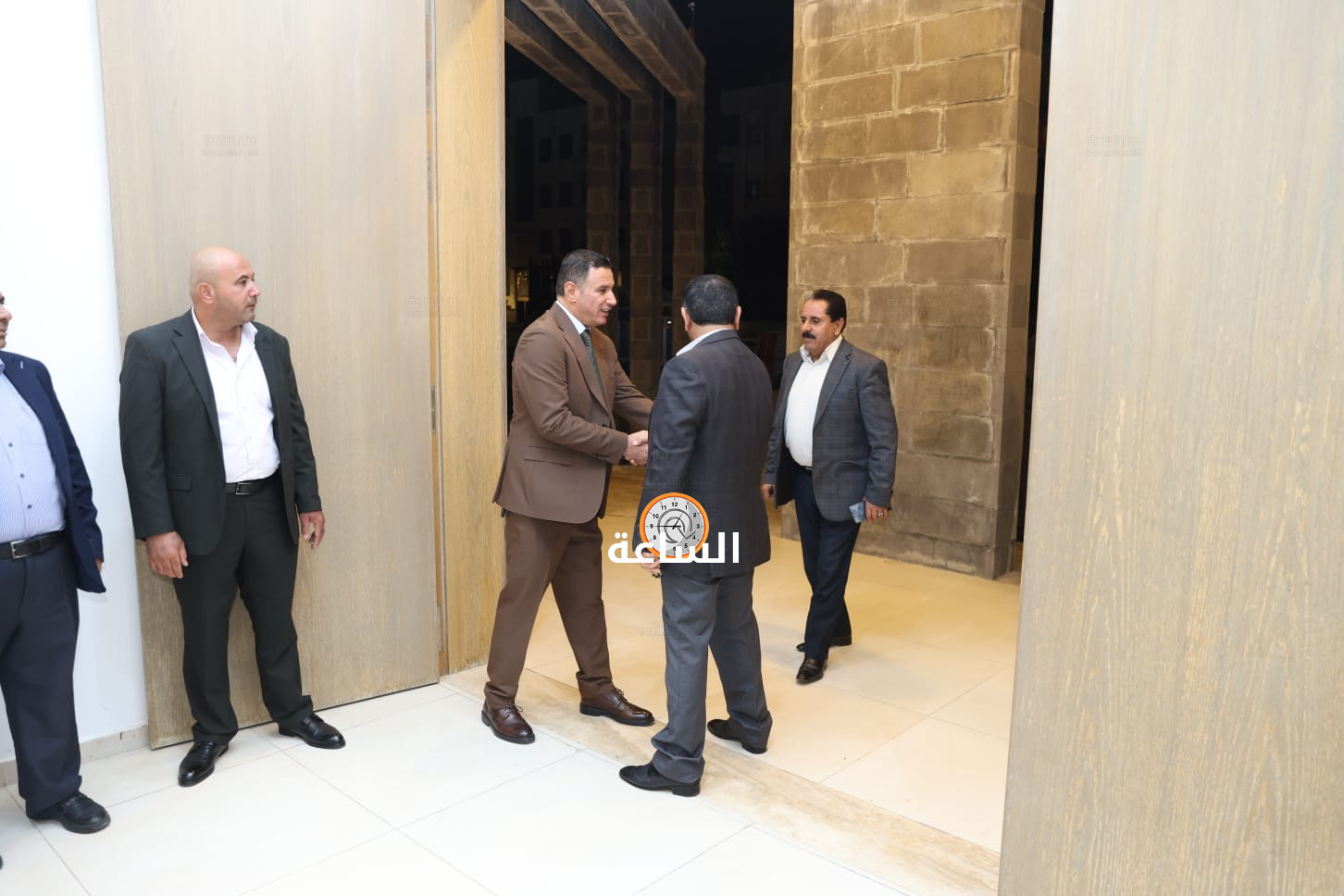 Madar Al-Saa Images 0.4449587061440903