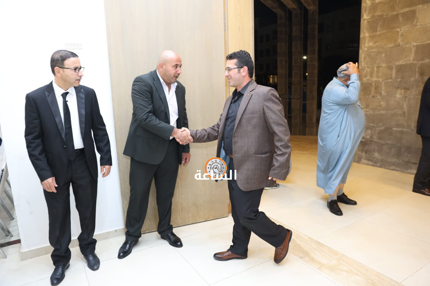 Madar Al-Saa Images 0.2818335555993181