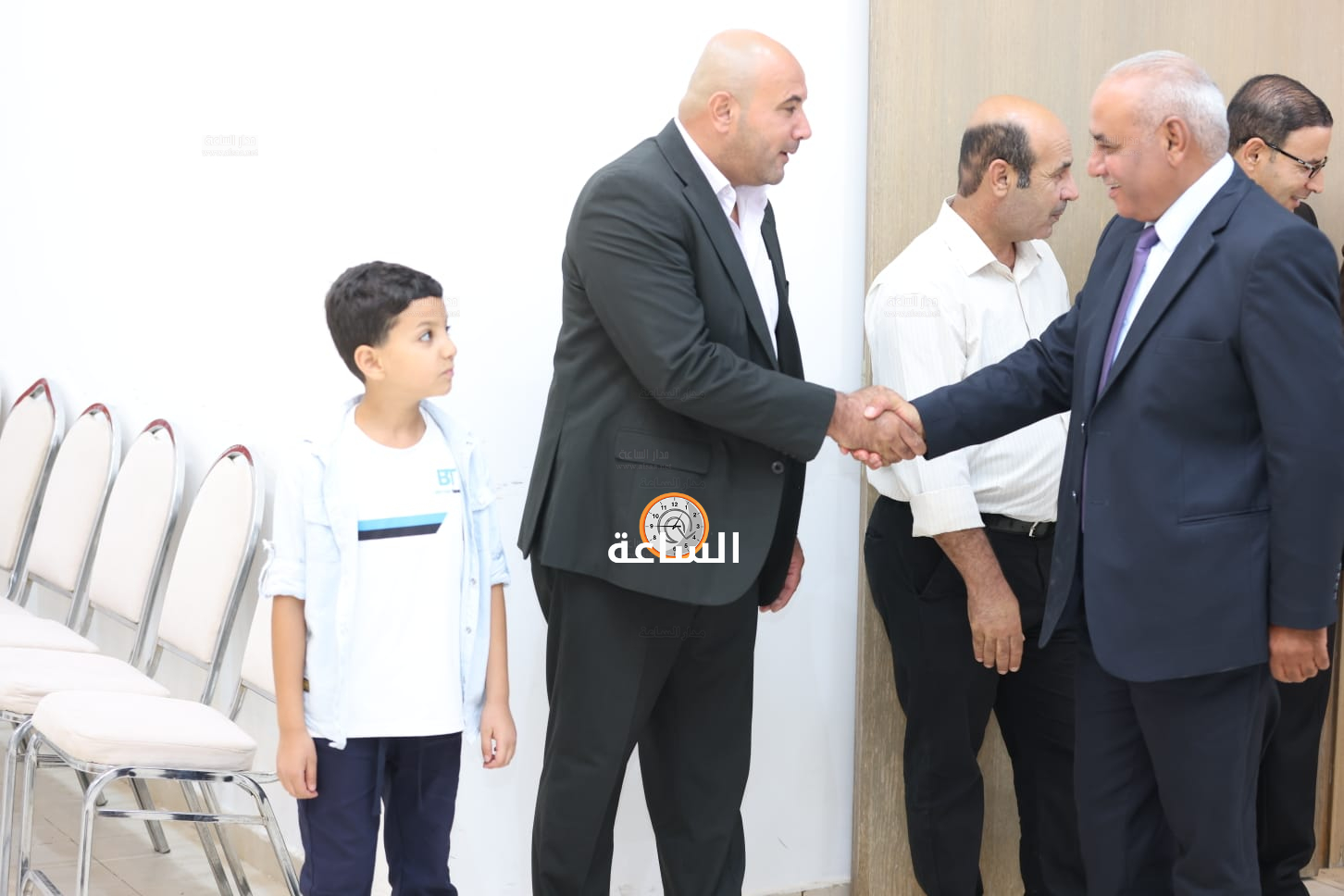 Madar Al-Saa Images 0.006556918219356778