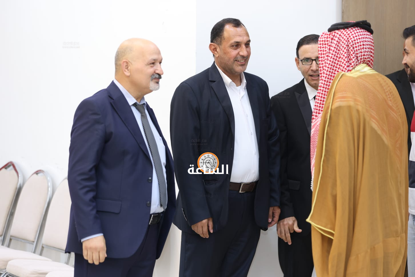 Madar Al-Saa Images 0.18224379294817505