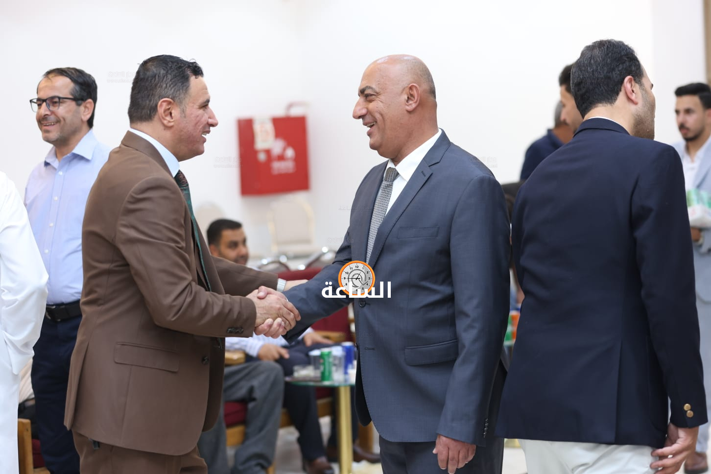 Madar Al-Saa Images 0.1912748134632335
