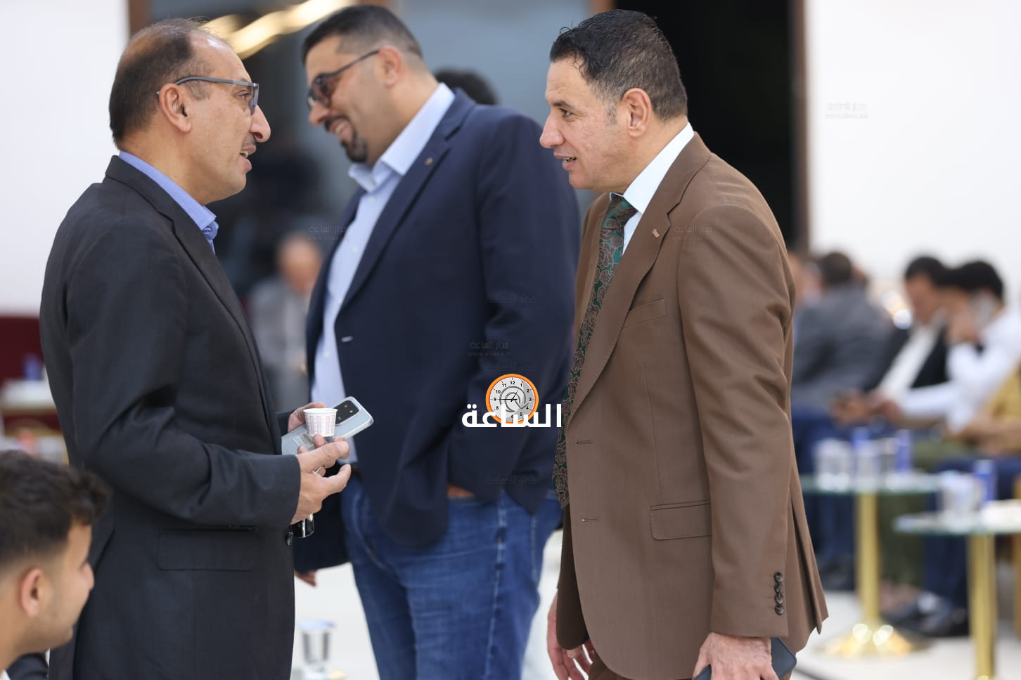 Madar Al-Saa Images 0.872226172711765