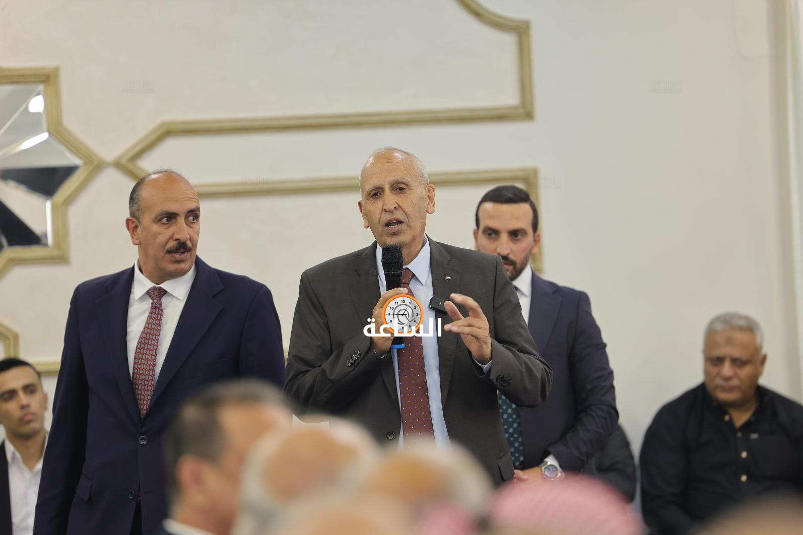 Madar Al-Saa Images 0.525437668087067