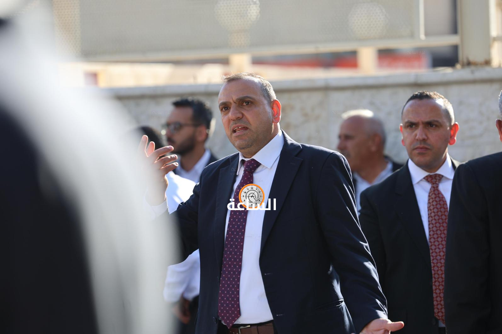 Madar Al-Saa Images 0.8285350857698591