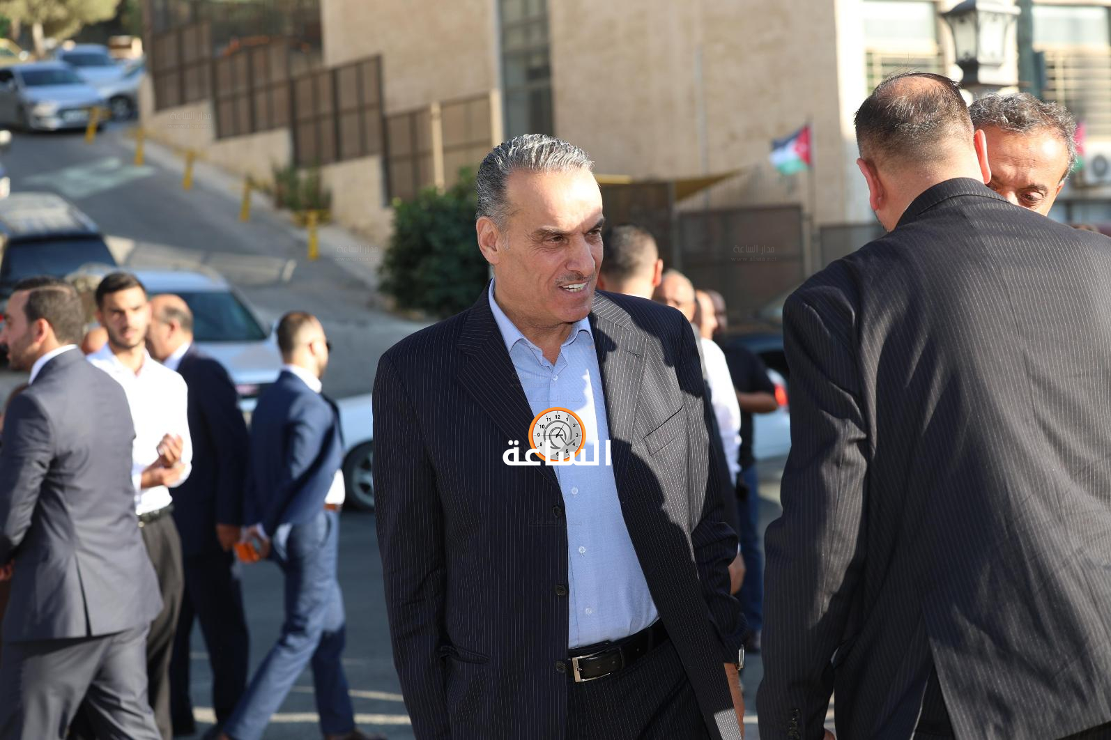 Madar Al-Saa Images 0.4896482220659827