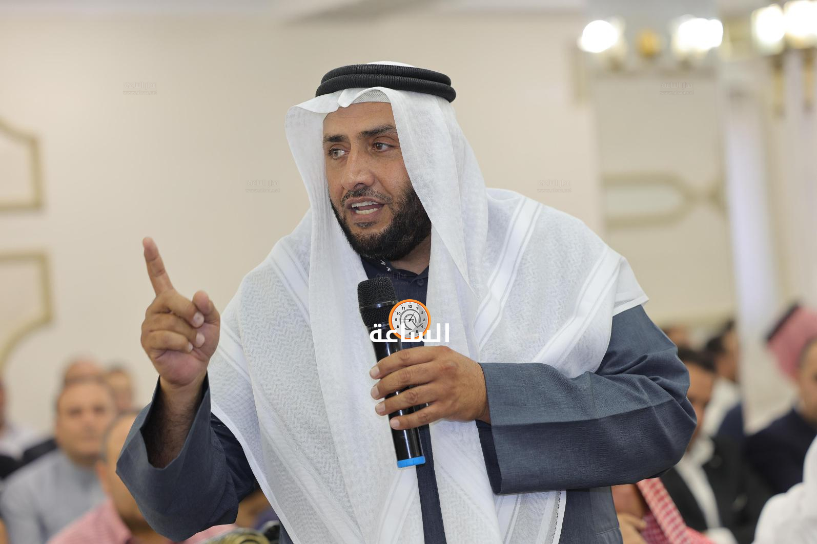 Madar Al-Saa Images 0.38750618481107857