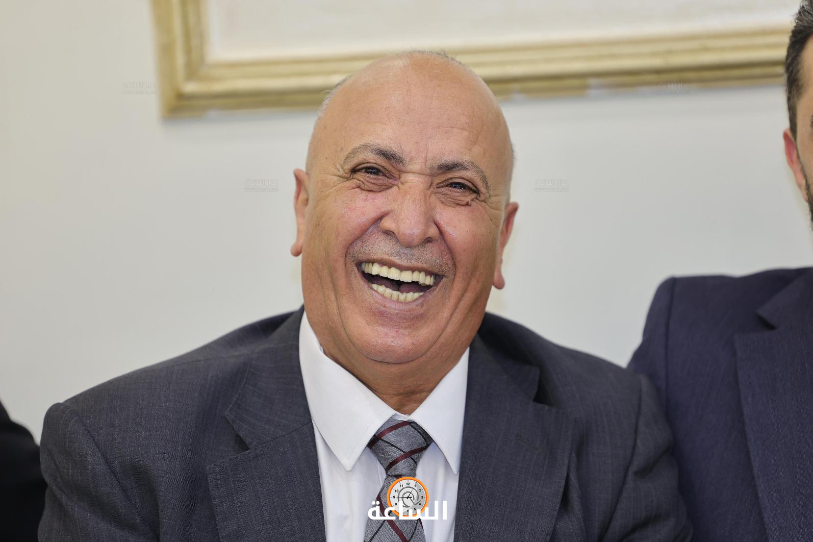 Madar Al-Saa Images 0.8565052759218161